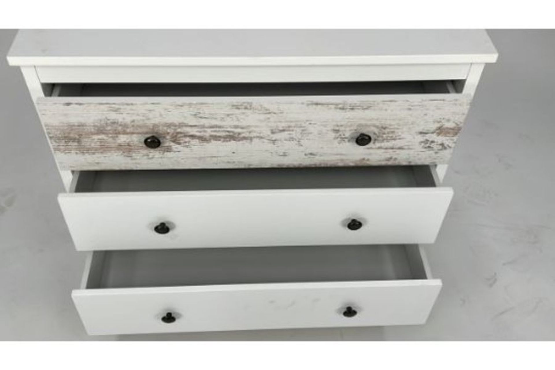 Hampton Chest Of Drawers - Image 2 of 4