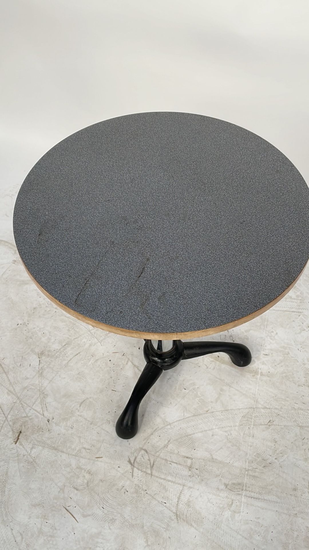 Round Cafe Style Table - Image 3 of 3