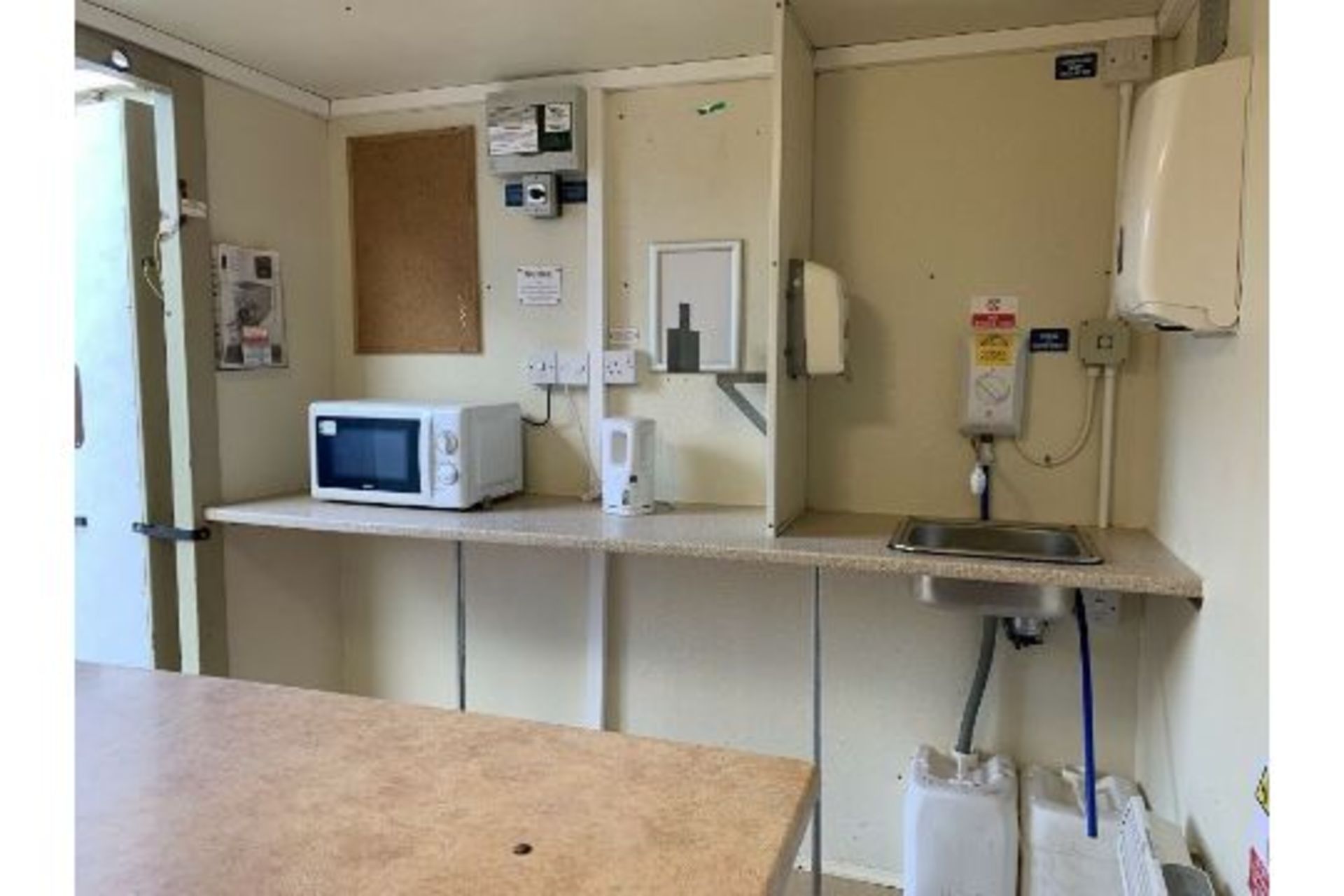 Groundhog GP360 Towable Welfare Unit Site Canteen - Image 5 of 12