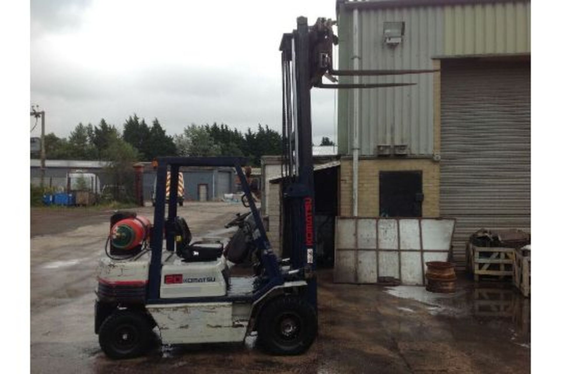 Komatsu 2.0 ton gas forklift - Image 7 of 8