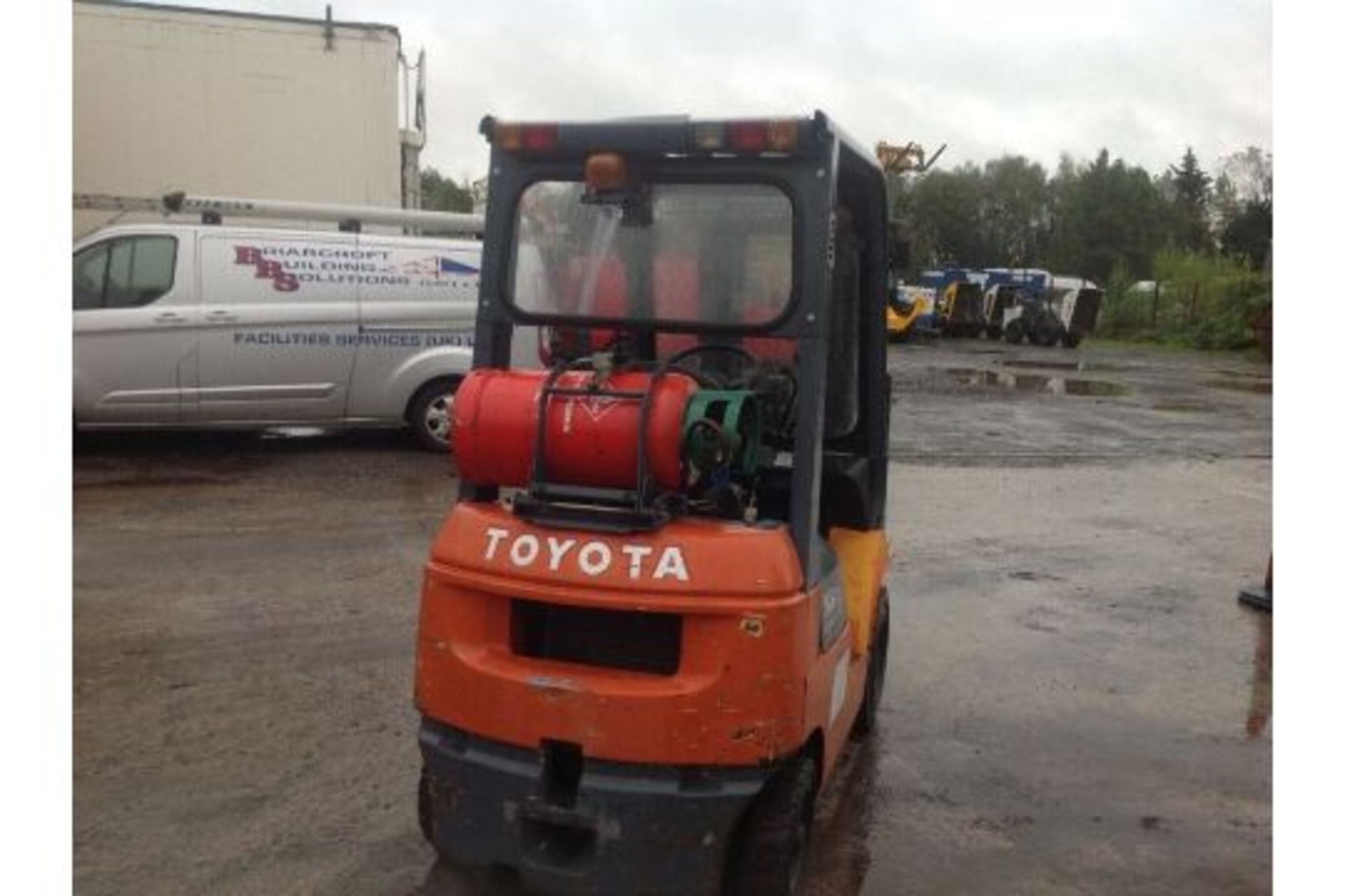 Toyota 1.5 ton gas forklift - Image 5 of 7