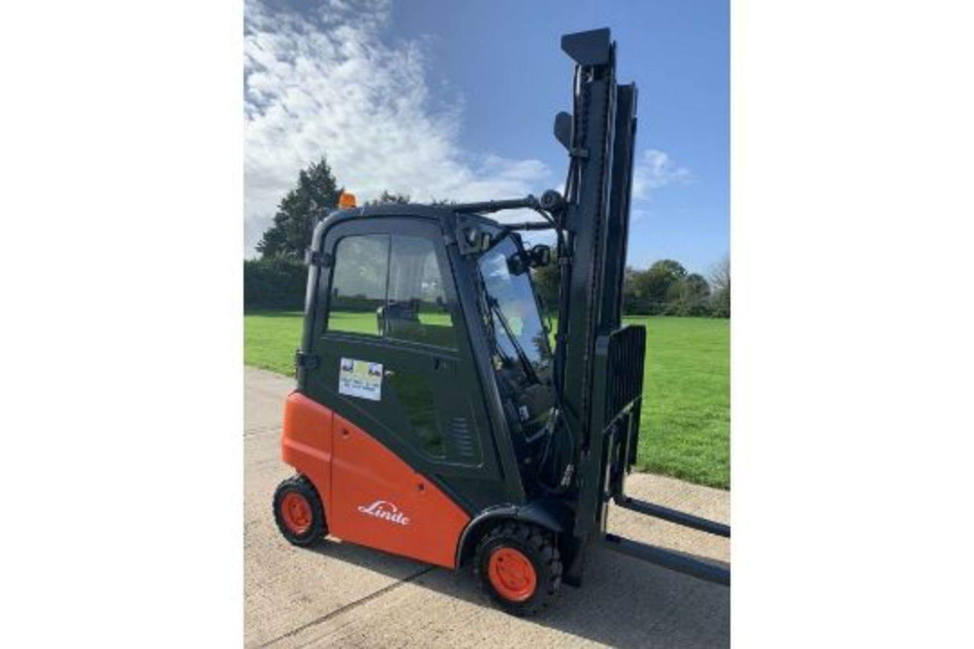 Linde H16 Gas Forklift