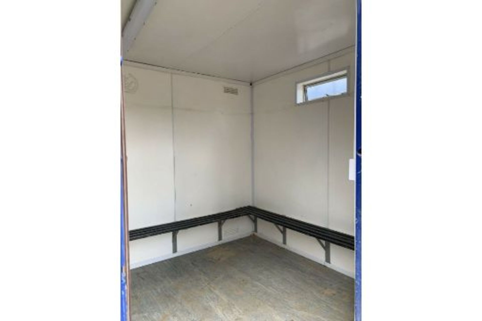 12ft Portable Site Office Cabin Drying Room Anti V - Image 4 of 8