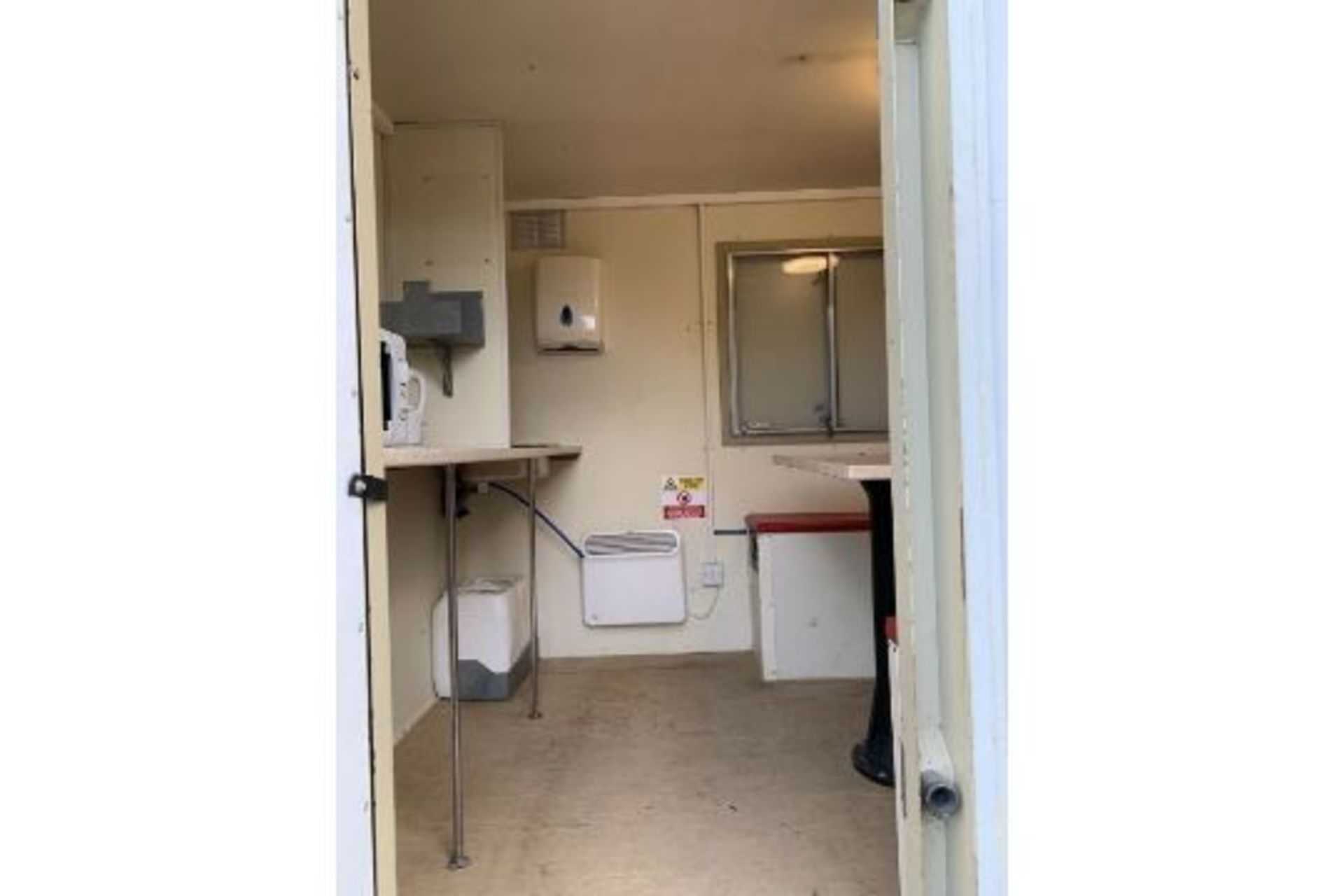 Groundhog GP360 Towable Welfare Unit Site Canteen - Image 7 of 12