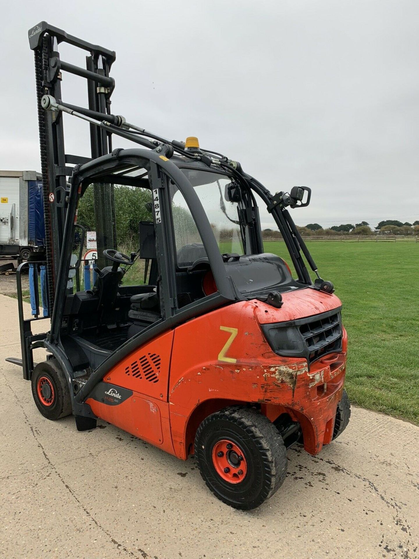 Linde H25 Gas Forklift - Image 5 of 6