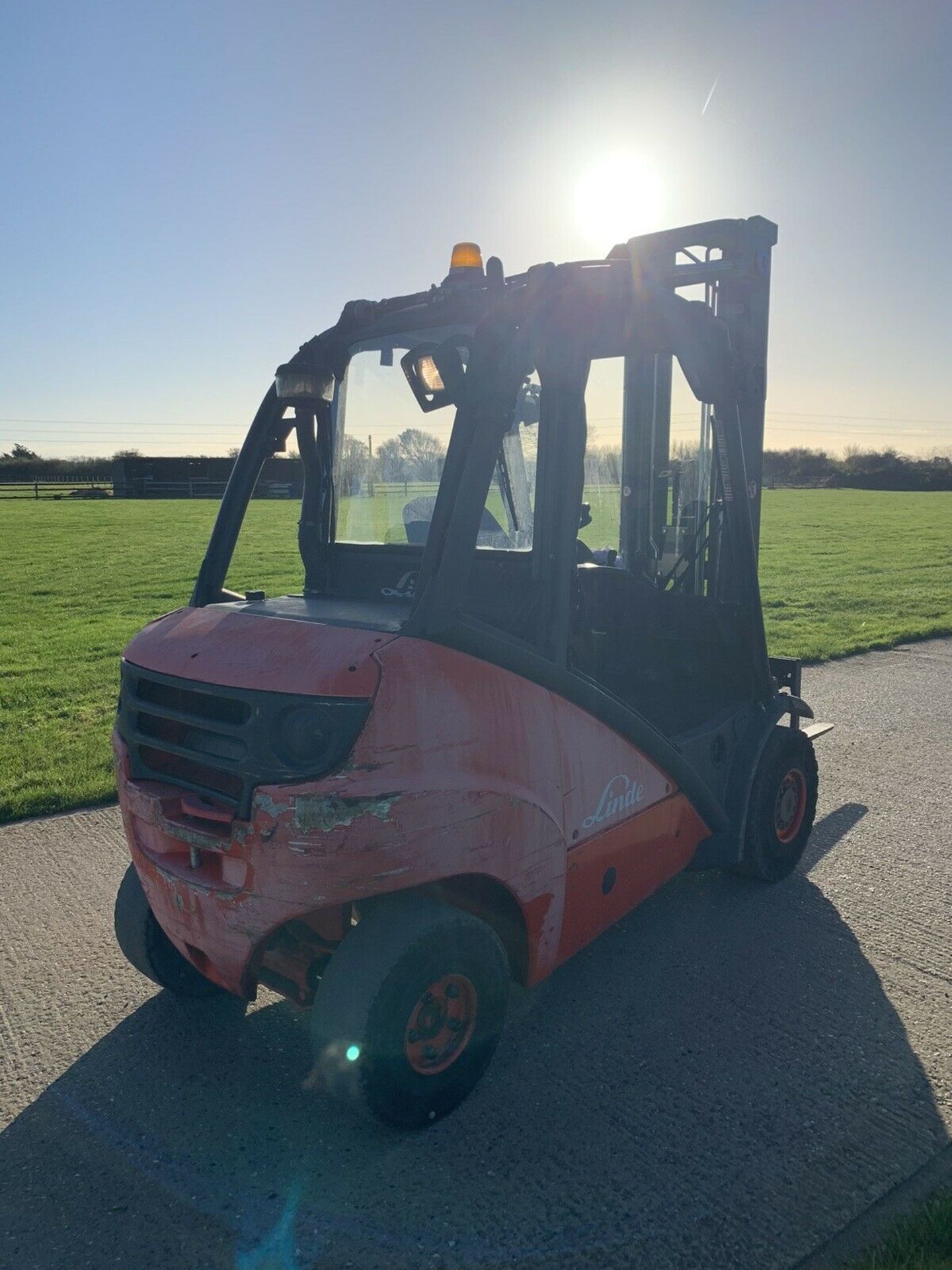 Linde H30 Diesel Forklift 5.9 Triple Mast - Image 3 of 6