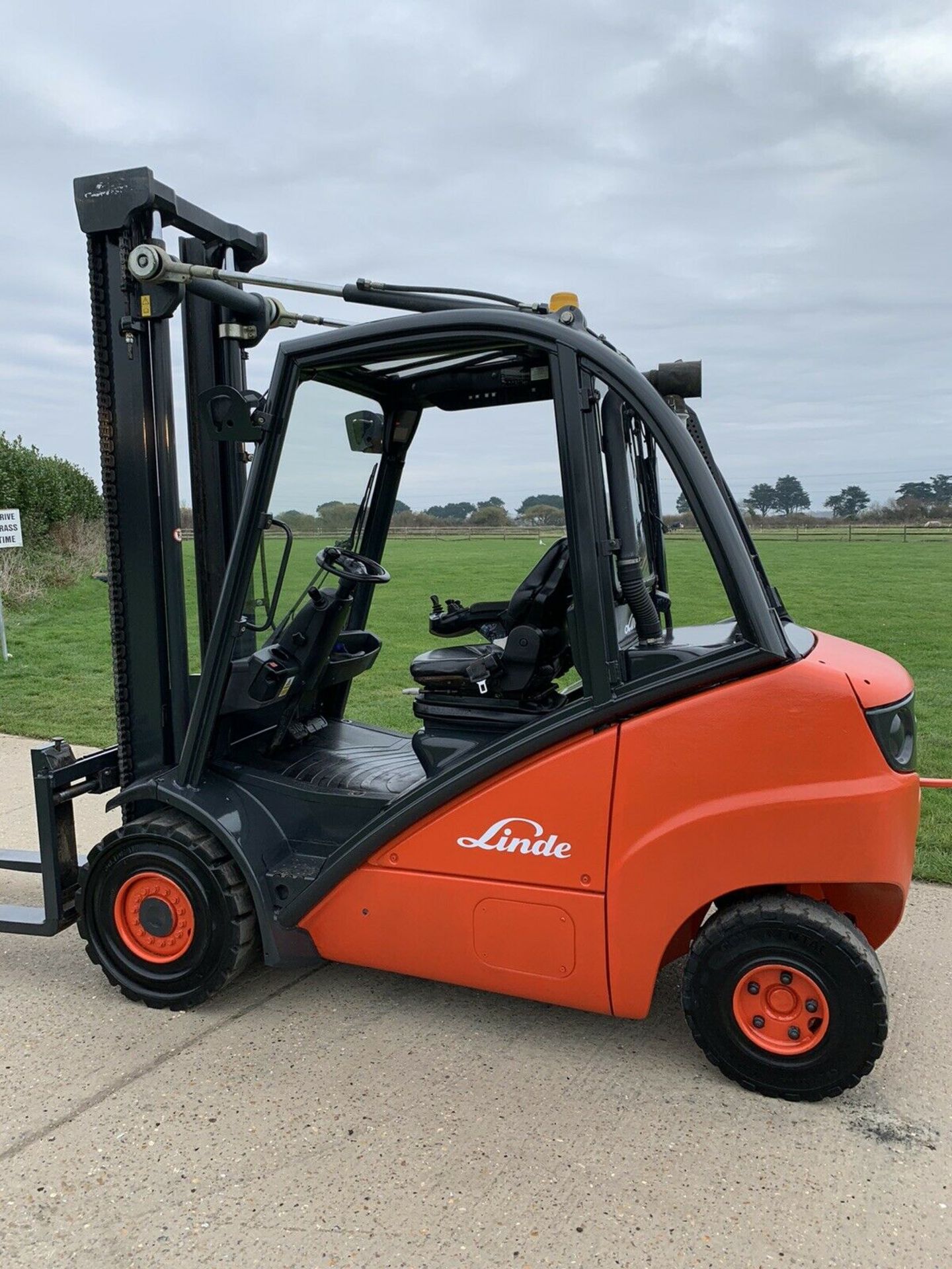 Linde H30 Diesel Forklift - Image 3 of 6