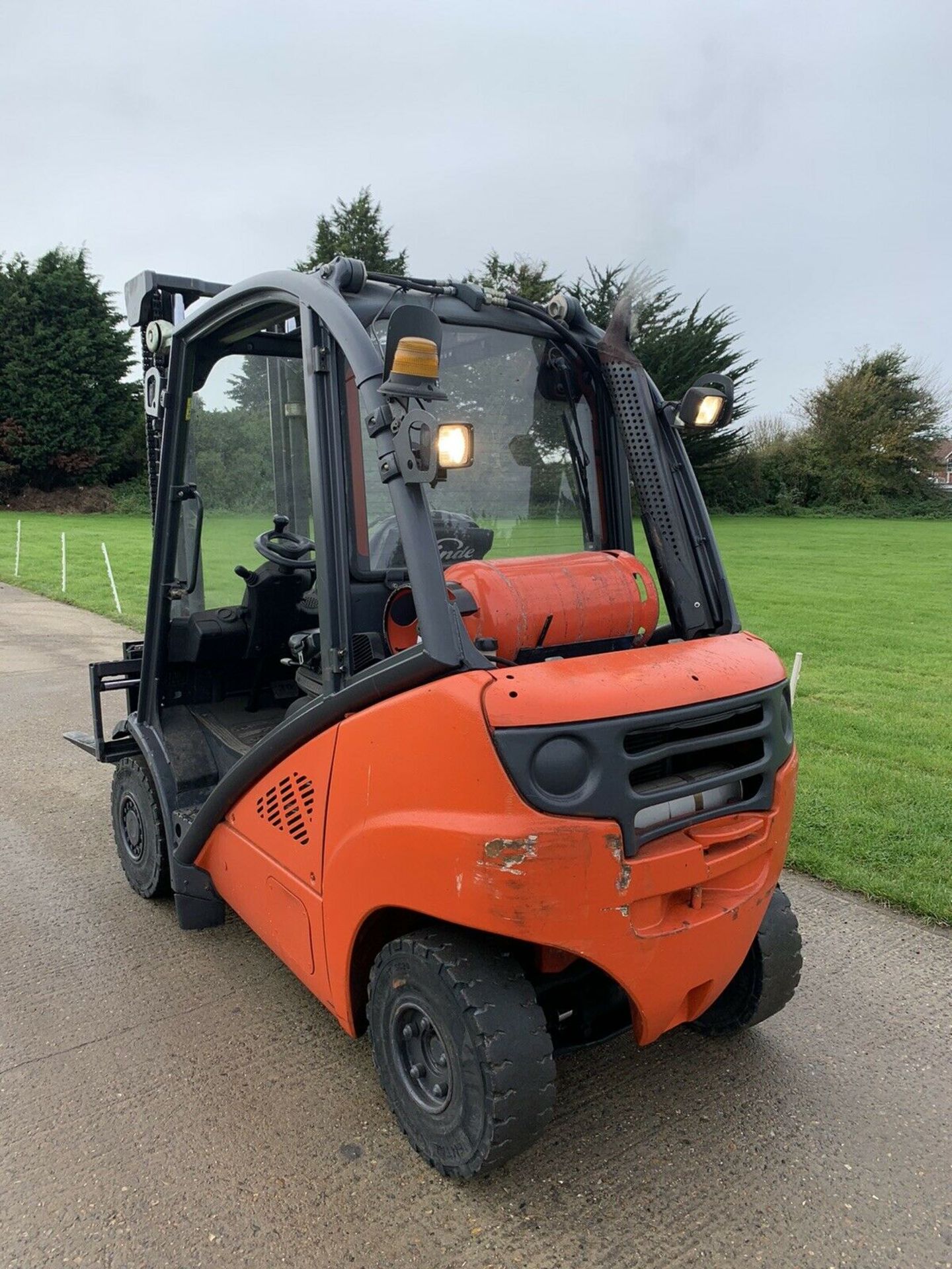 Linde 2 Tonne Gas Forklift