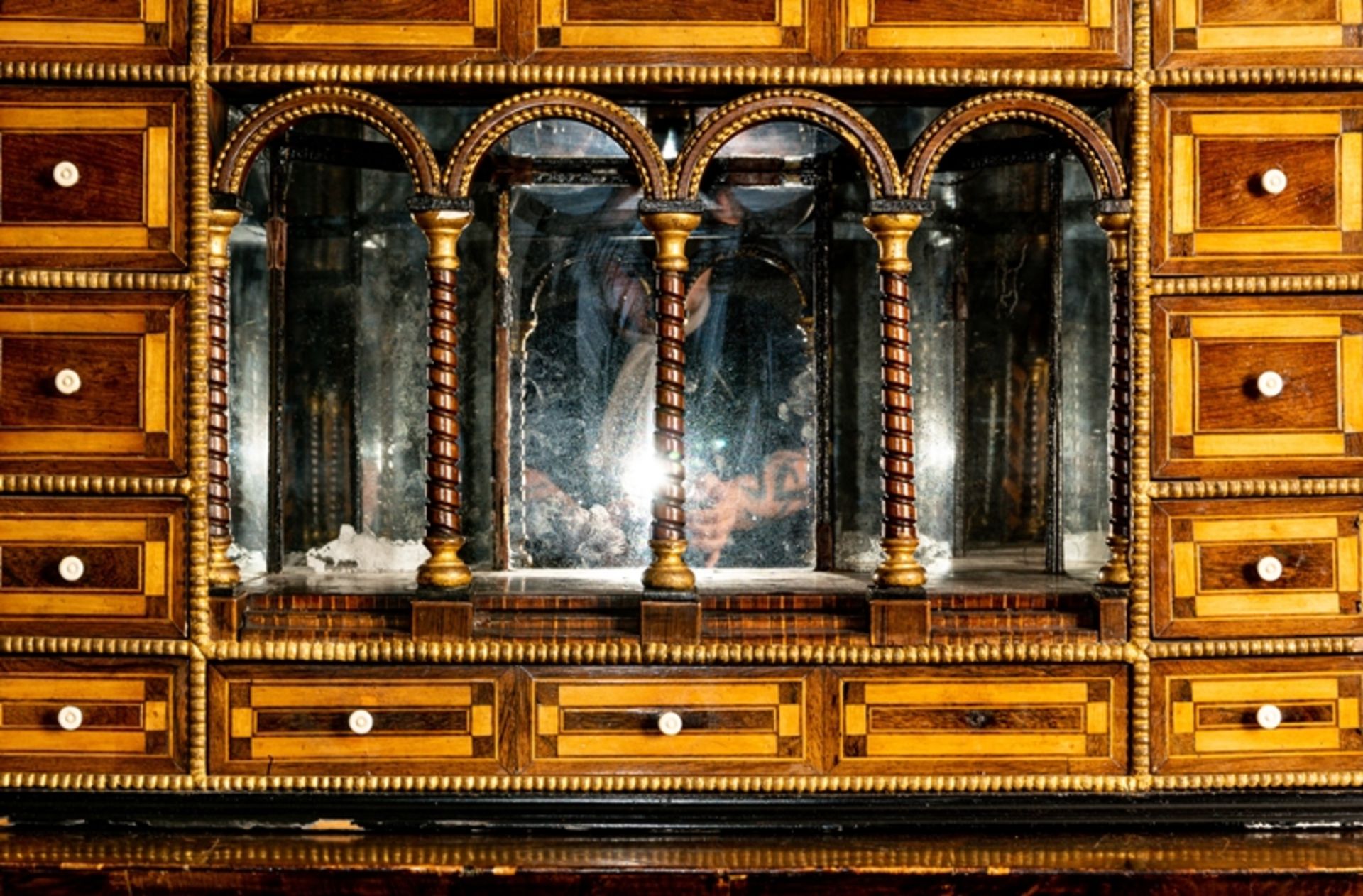 Antiker Kabinettschrank, italienisches Renaissance-Möbel des 17./18. Jhds., mit - Image 42 of 66