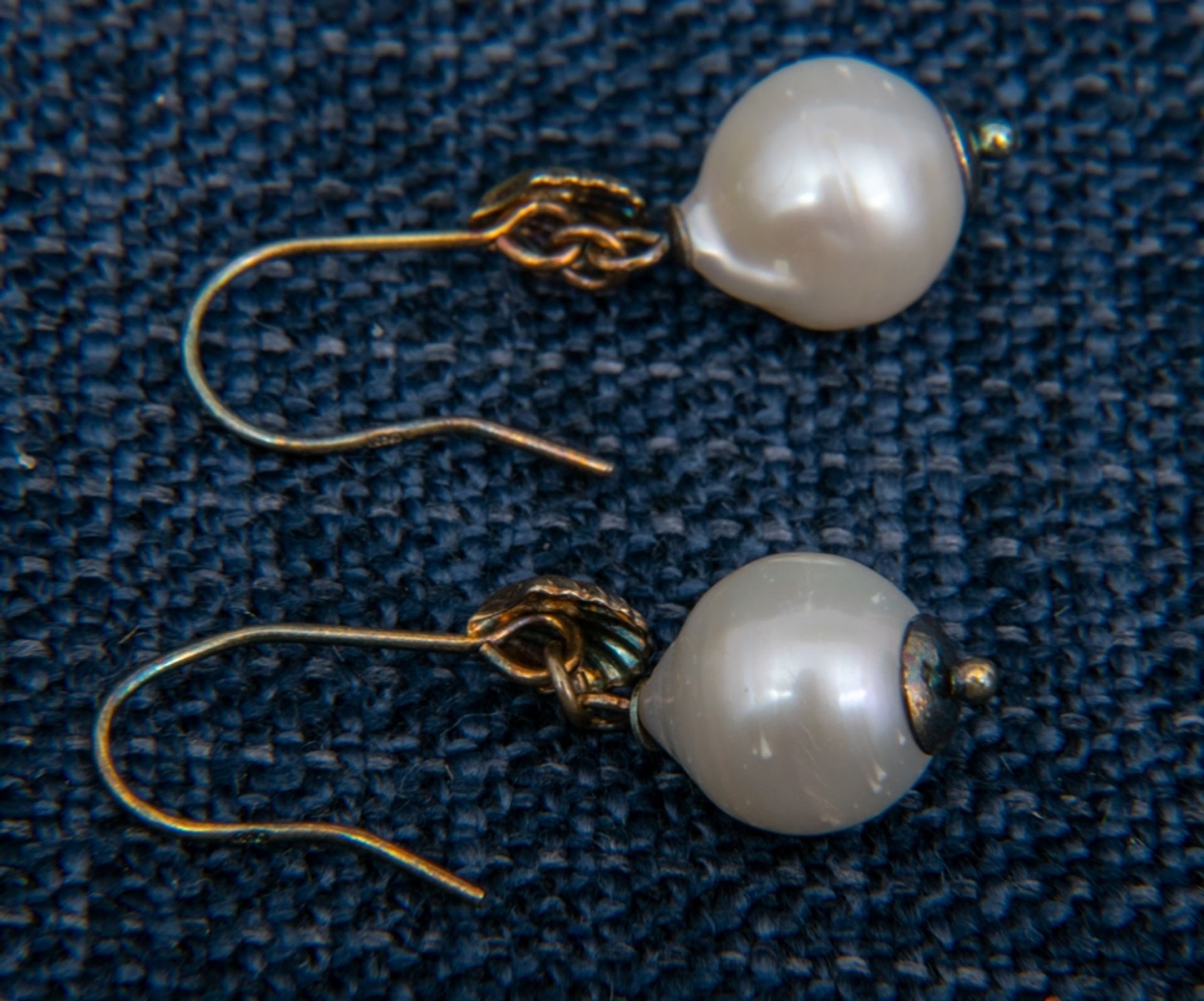Paar großer Südsee-Perlenohrringe, Fassung aus 925er Sterlingsilber mit 585er G - Bild 4 aus 5