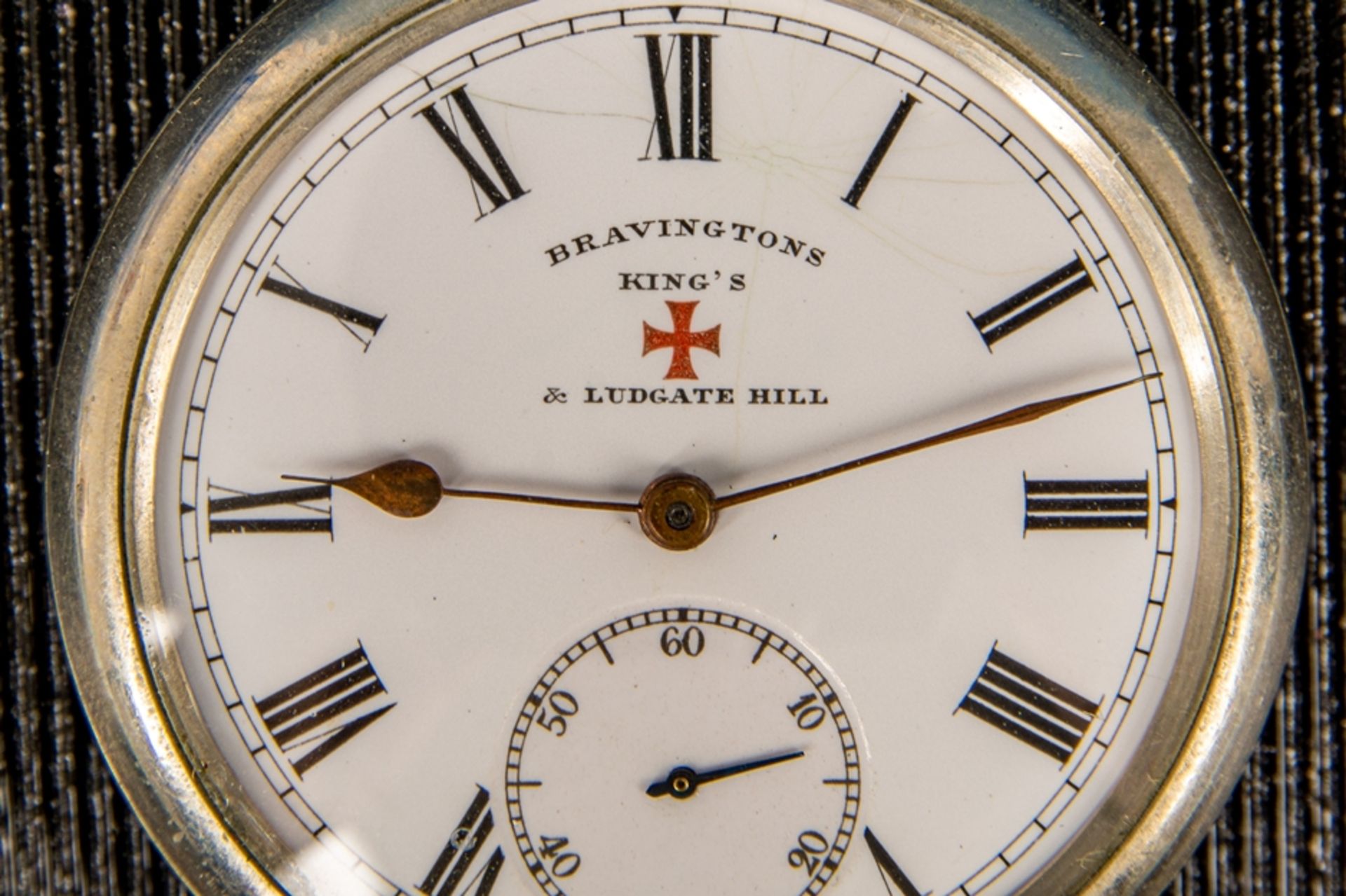 Offene britische Herrentaschenuhr, weißes Emaille- Ziffernblatt mit römischen Z - Bild 3 aus 3