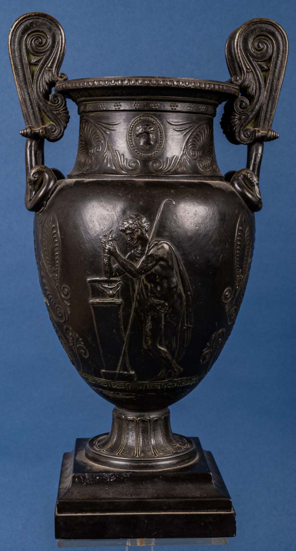 Seltene Bacchanalien-Vase (wohl) nach Entwürfen von Karl Friedrich Schinkel (Ne - Image 8 of 22