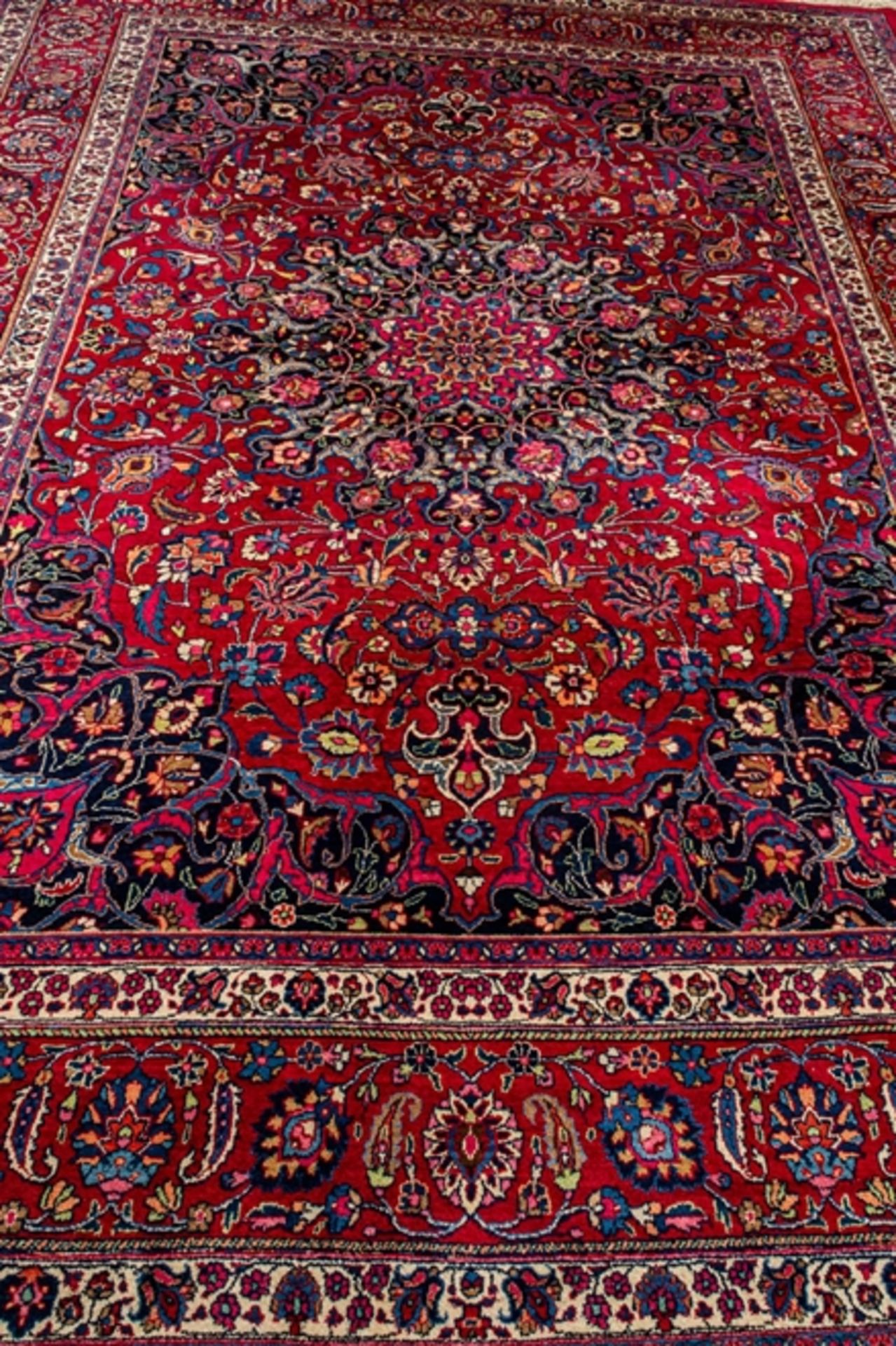 Mesched, iranischer Orientteppich, ca. 266 x 385 cm, guter, unperfekter Erhalt. - Image 3 of 11