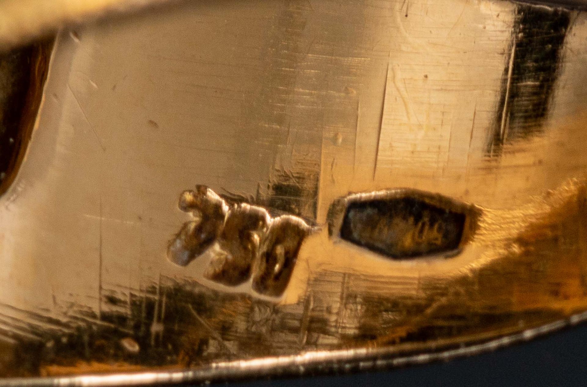 Extravaganter 750er Gelbgold-Unisex-Fingerring mit ovalem Tigerauge-Cabochon be - Image 7 of 7