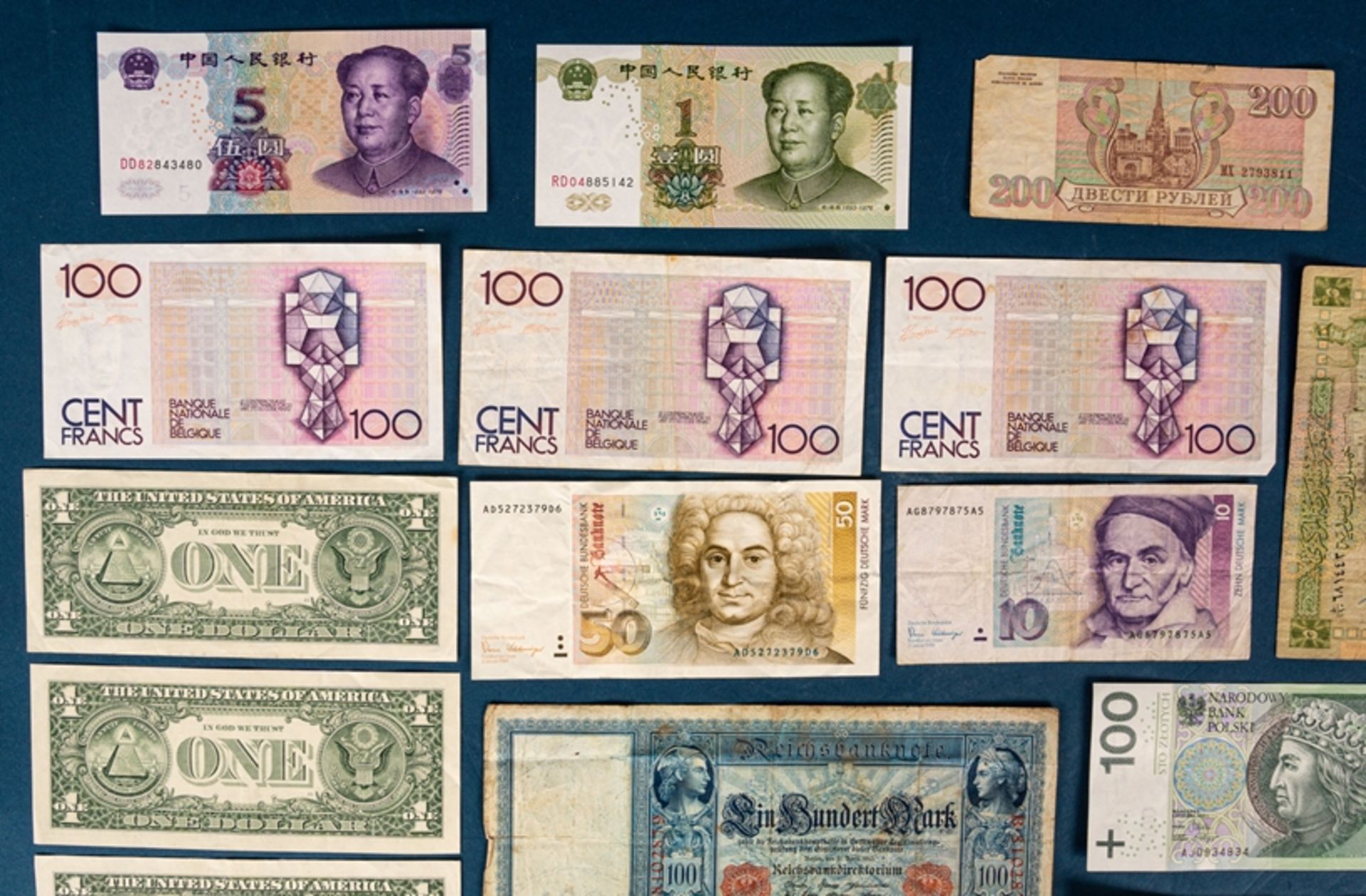 Sammlung von 20 versch. "Banknoten aus aller Welt" u. a. China, Russland, BRD, - Image 3 of 3