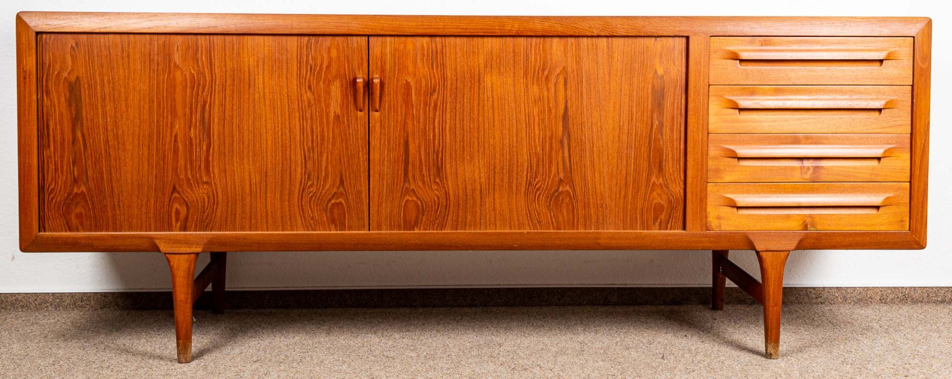 Elegantes, freistellbares MID-CENTURY Teakholz-Sideboard der 1960er/70er Jahre, - Image 2 of 16