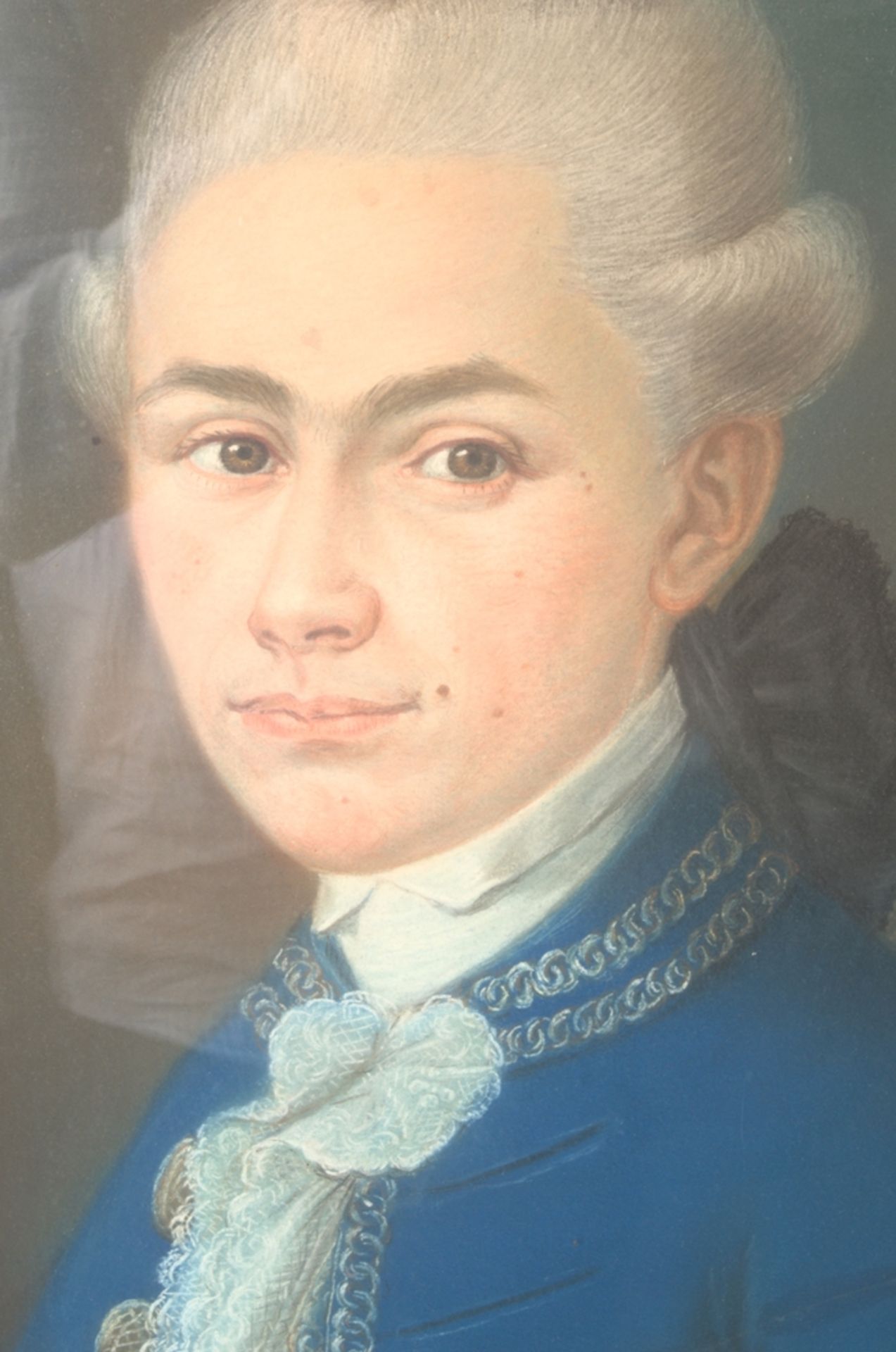 "Der blaue Onkel" - Fein und detailreich ausgeführtes Pastell eines elegant gek - Image 17 of 17