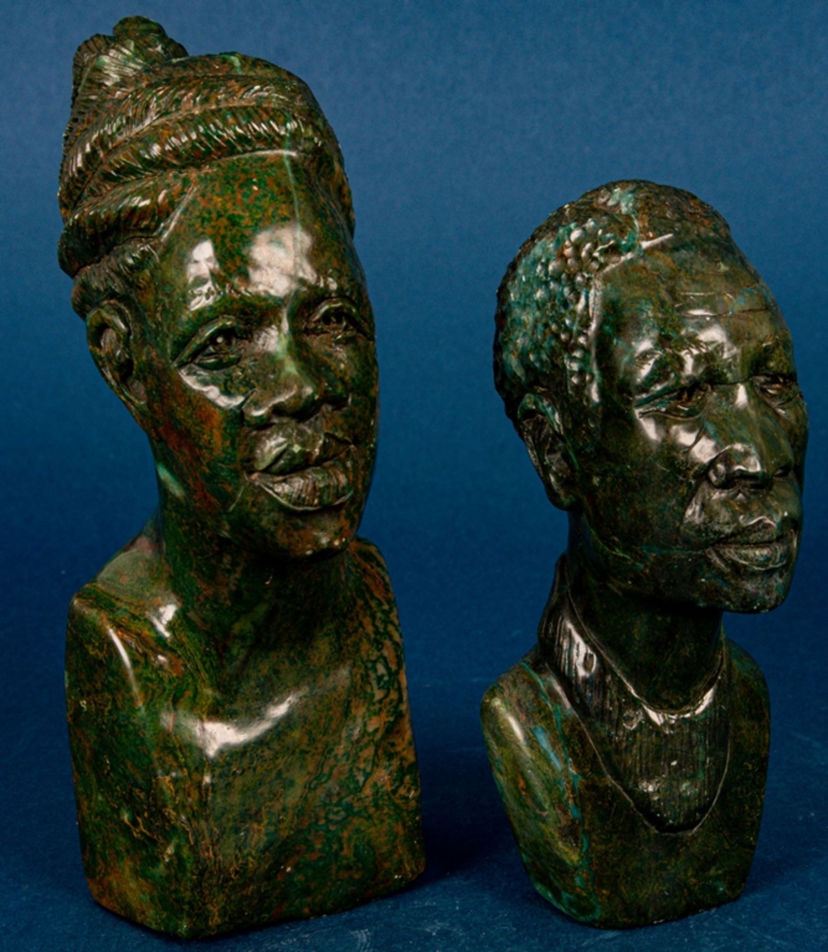 Paar afrikanischer Specksteinschnitzereien, Mann & Frau, Höhe ca. 18 bzw. ca. 1