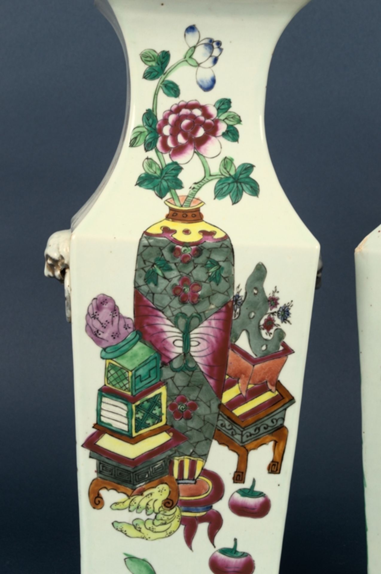 Paar antiker "Hochzeits"-Vasen, China Qing-Dynastie aus Regierungszeit des Kais - Image 14 of 34