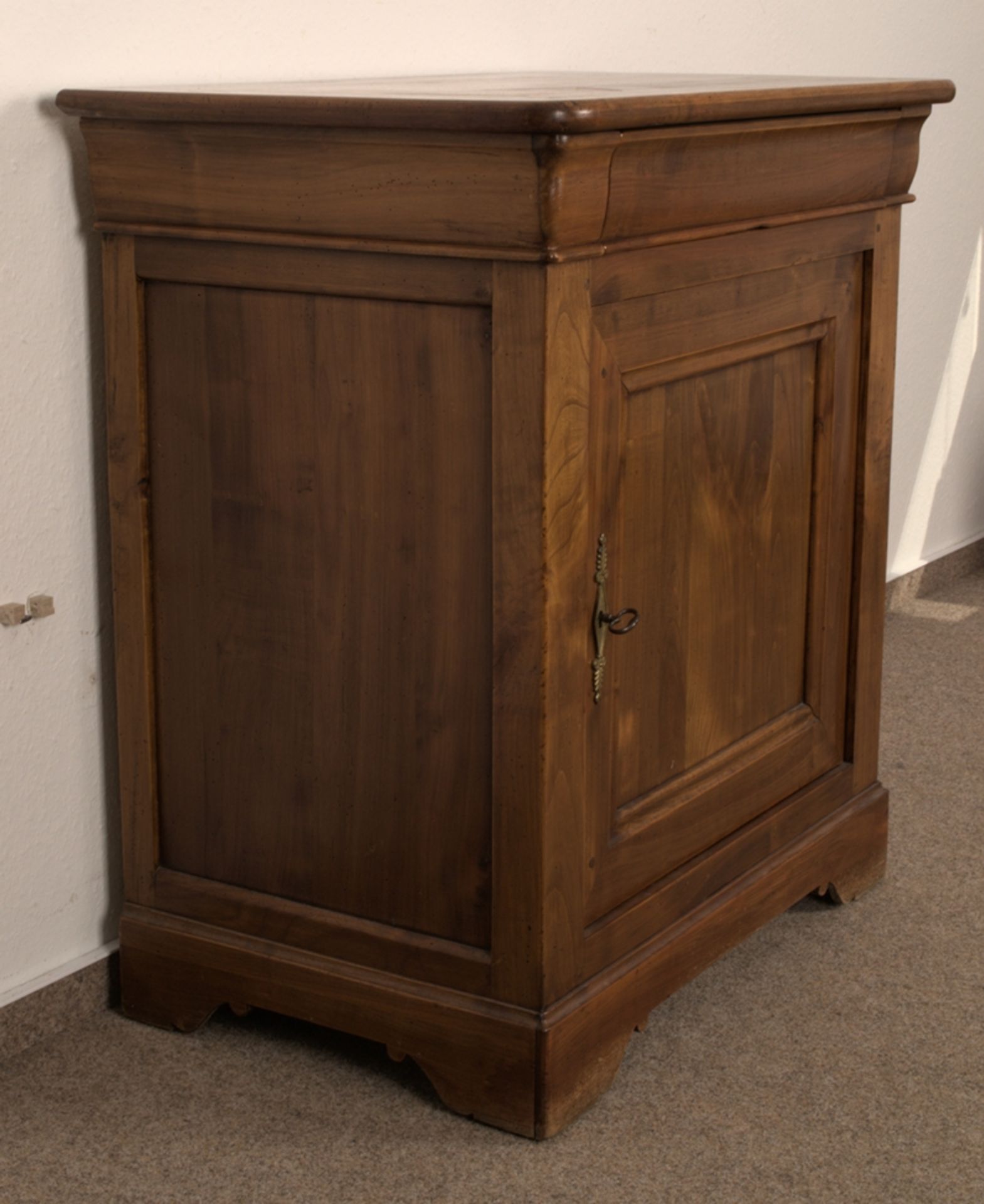 Eintüriges Kommodenschränkchen, sog. Halbschrank, Kirschbaum, Stil Biedermeier/ - Image 3 of 14