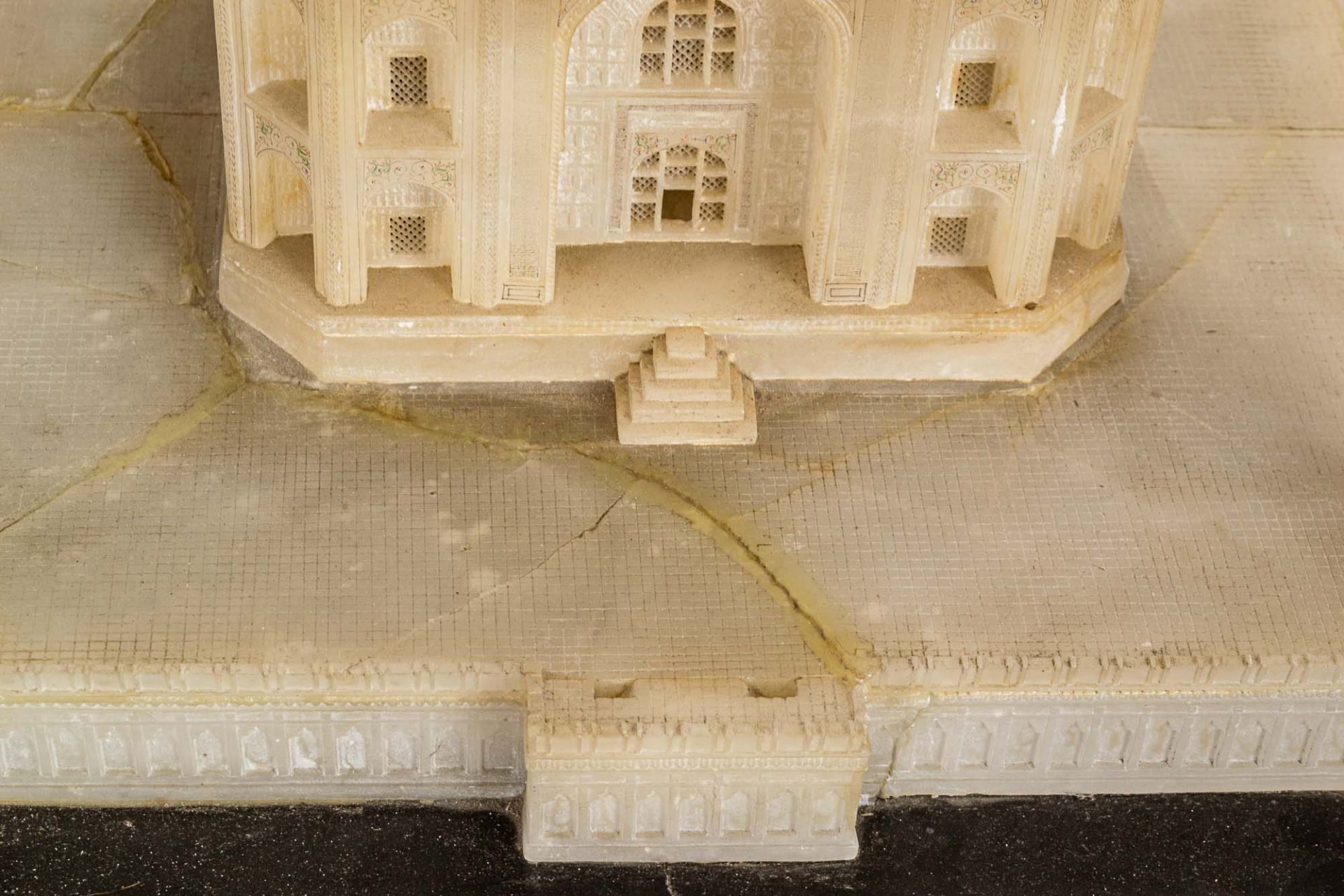 Seltenes Tischmodell des "TAJ MAHAL" (Tadsch Mahal), Agra/Indien um 1880/90, Al - Bild 19 aus 23