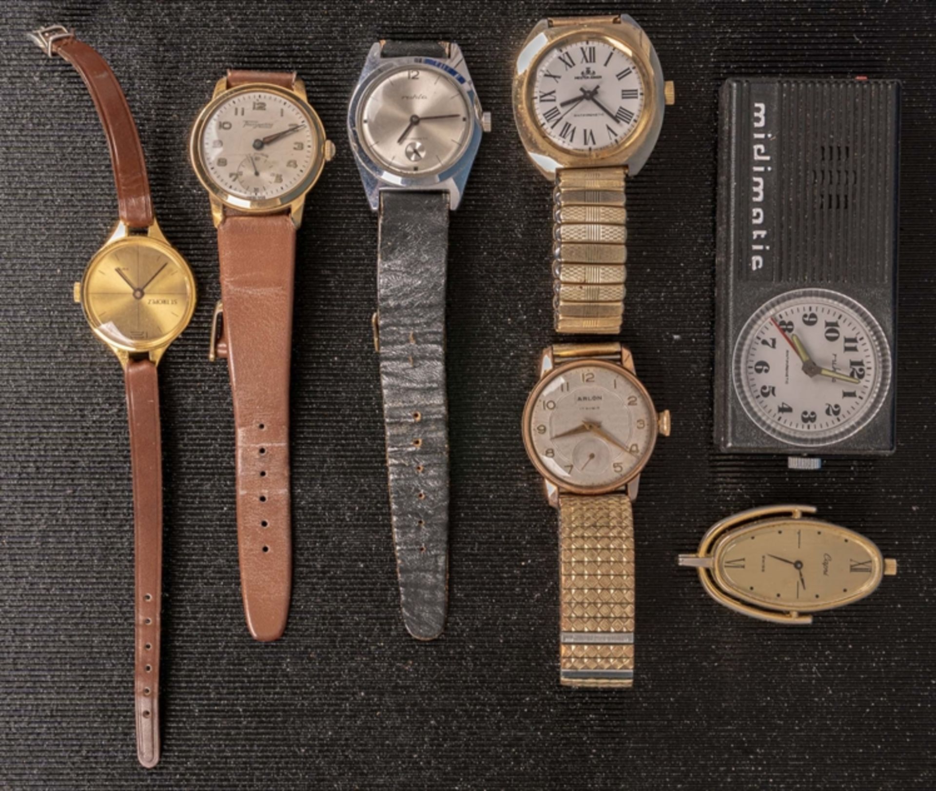 7teiliges Konvolut versch. Uhren, bestehend aus: 5 Armbanduhren, 1 Kettenanhäng