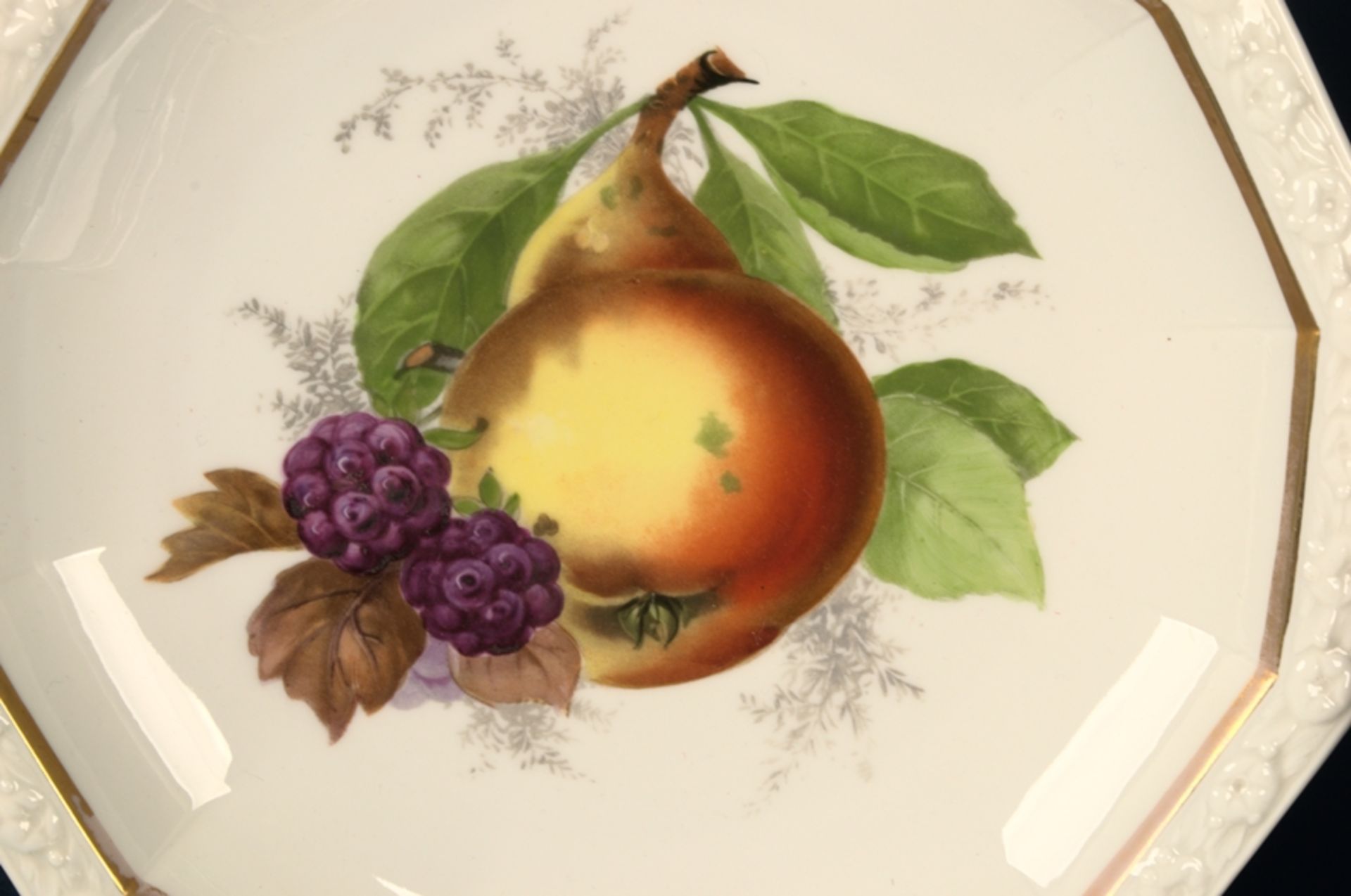 Folge von 6 Obsttellern, Rosenthal "Maria", mit handgemalten unterschiedlichen, - Image 9 of 12