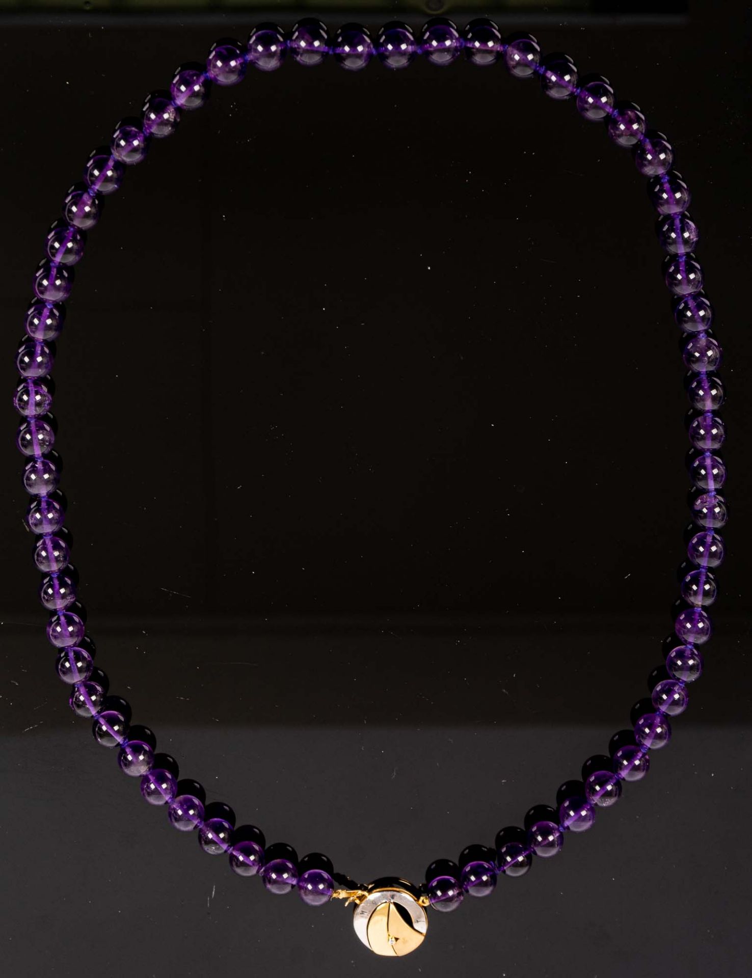 Amethyst-Collier mit rundem 585er Gelb- & Weißgold-Sicherheitsverschluss, diese