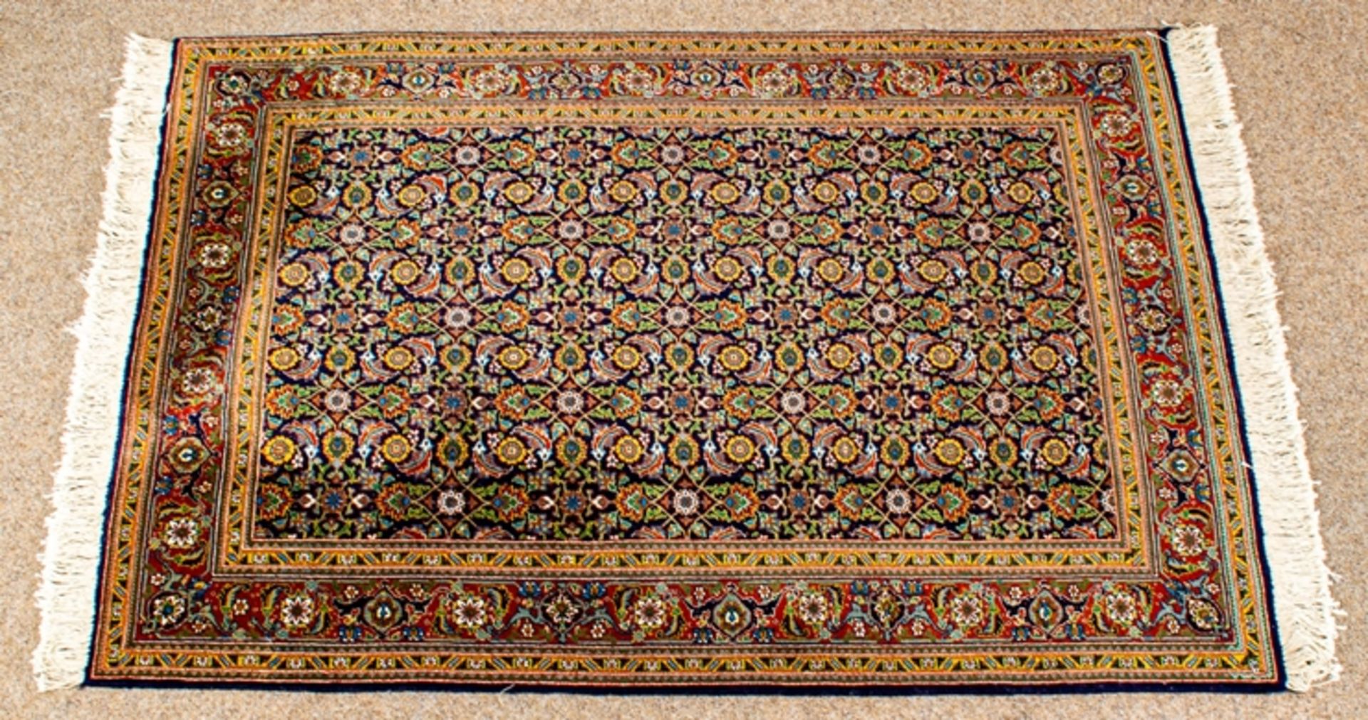 Isfahan Teppichbrücke auf Seide mit Hbati-Muster, ca. 146 x 97 cm, Iran Ende 20