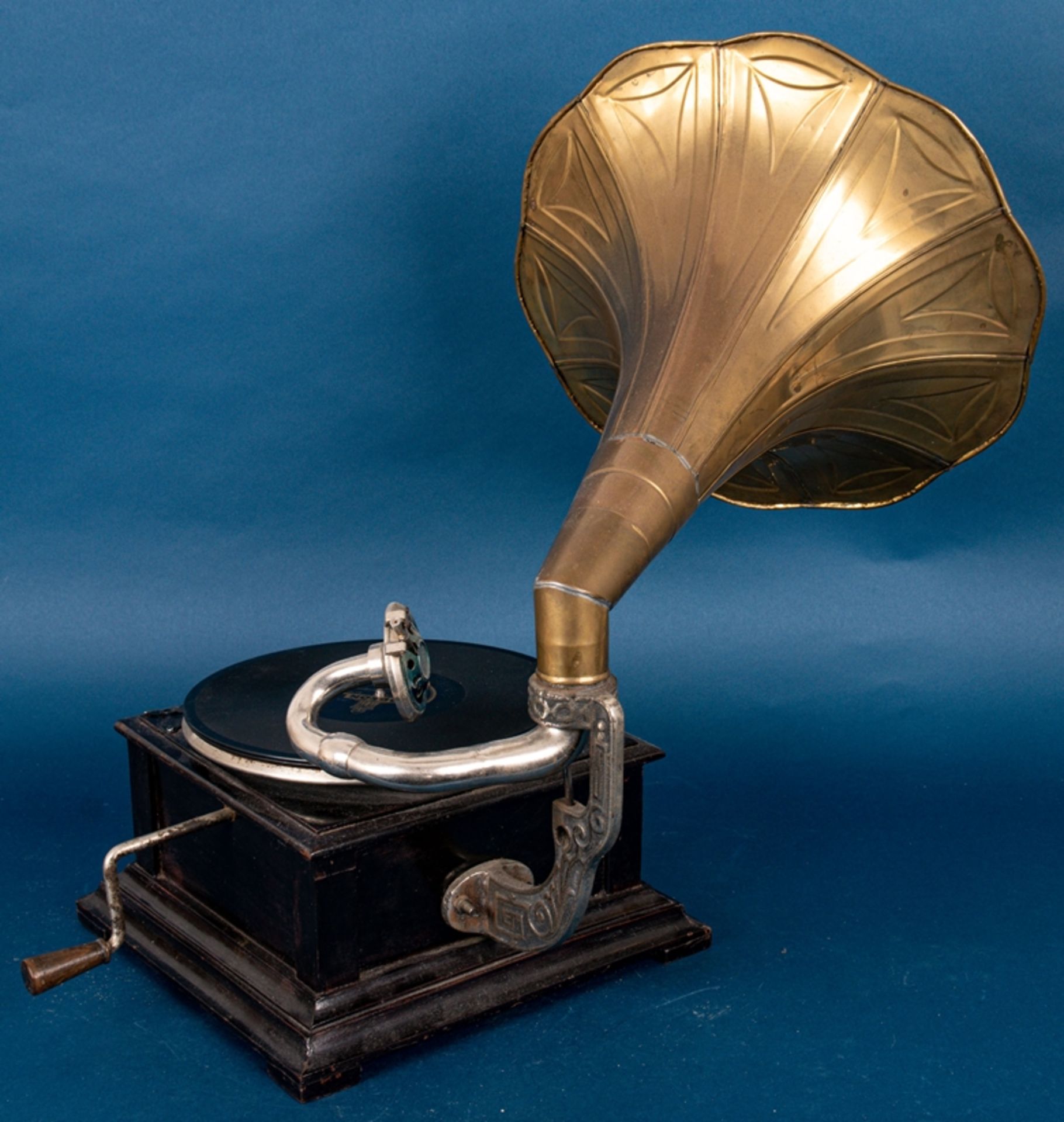 Älteres Trichter-Grammophon bez. "His Masters Voice" nach historischem Vorbild, - Bild 3 aus 8