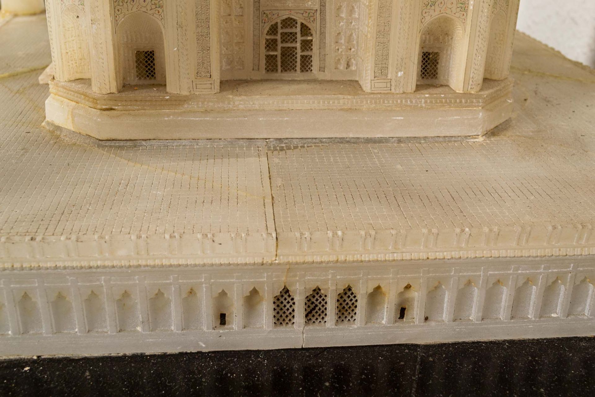 Seltenes Tischmodell des "TAJ MAHAL" (Tadsch Mahal), Agra/Indien um 1880/90, Al - Bild 17 aus 23
