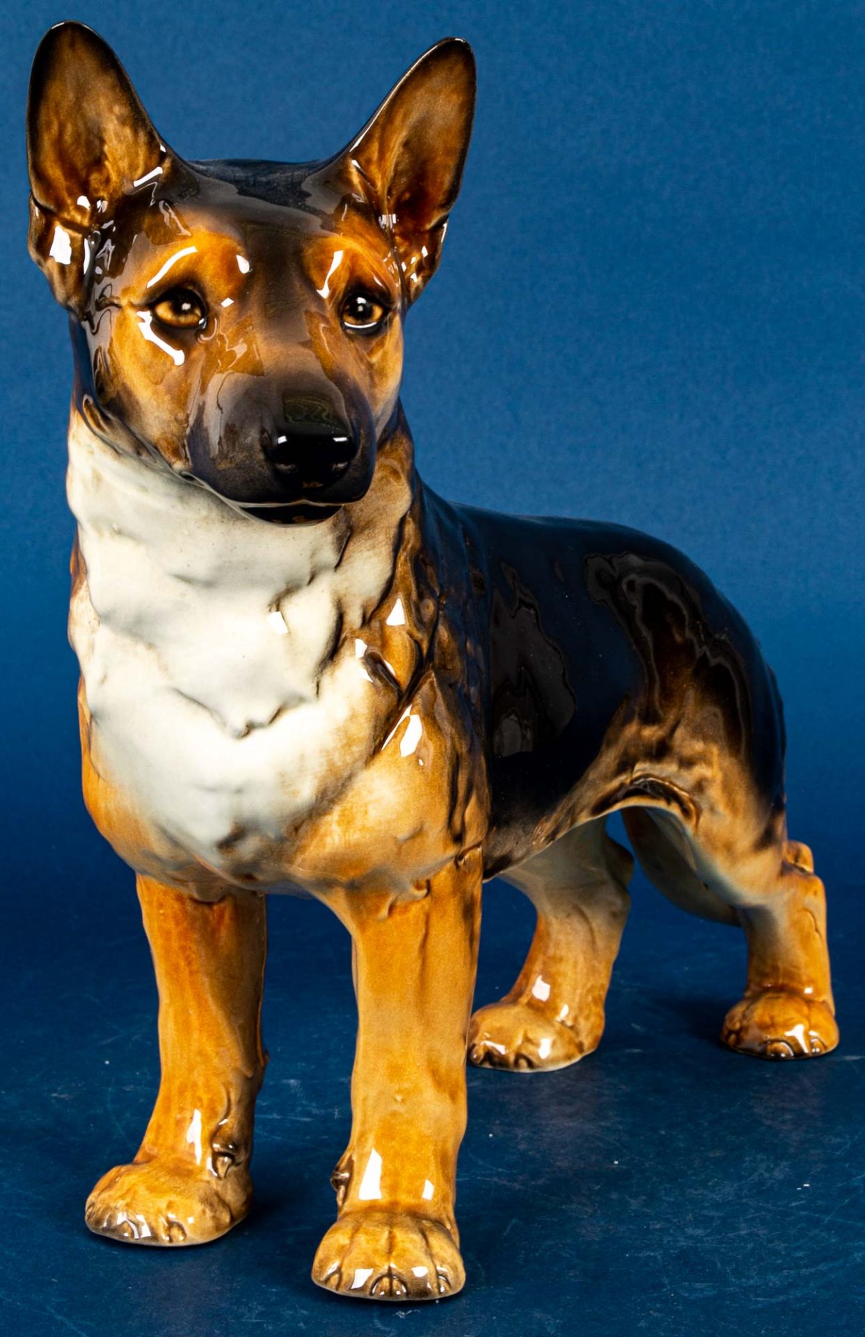 "Schäferhund", Goebel, polychrom bemaltes Porzellan, ca. 27 x 30 cm. - Bild 2 aus 7