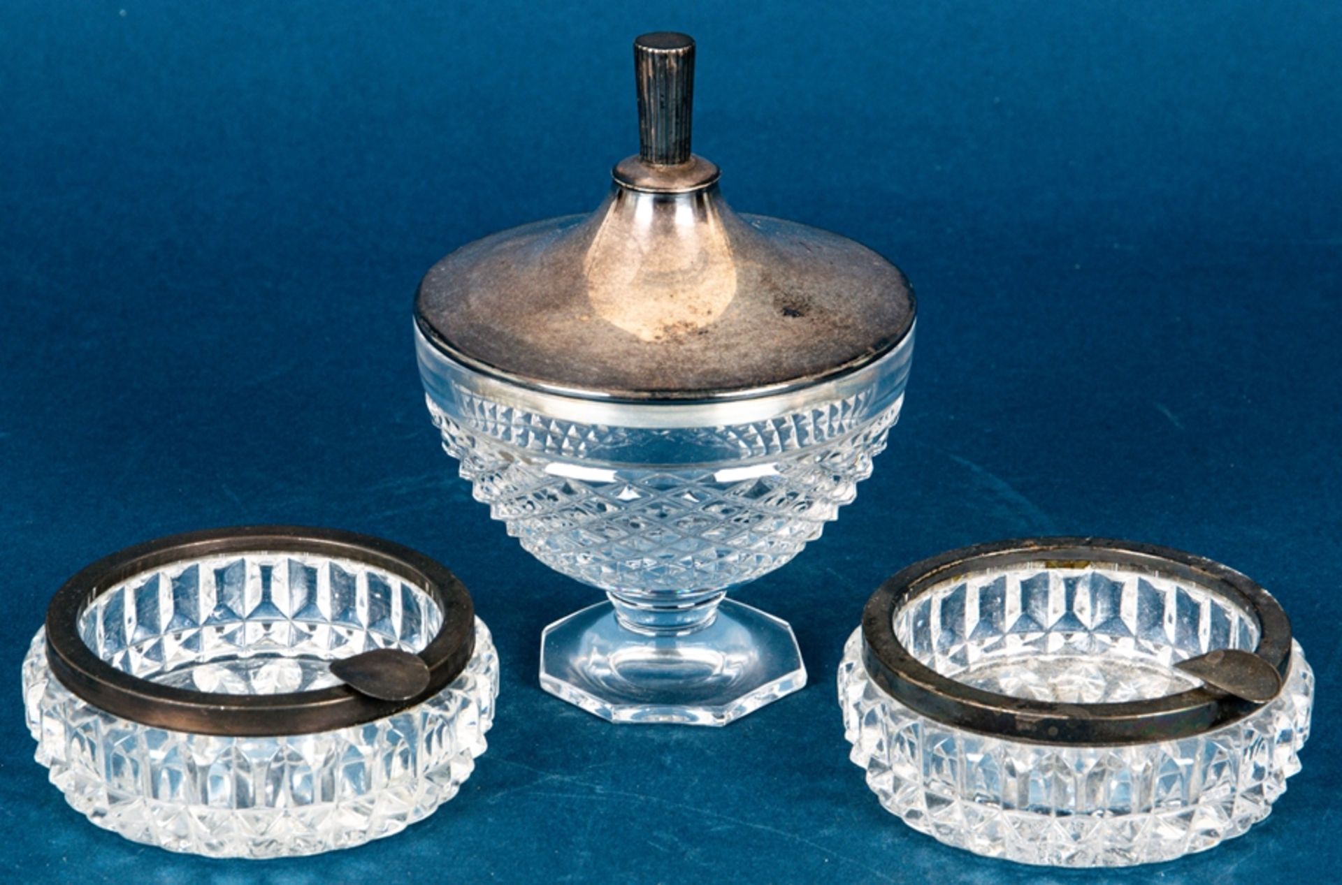 3teiliges Kristallglas-Konvolut mit 925er Sterlingsilbermonturen, bestehend aus