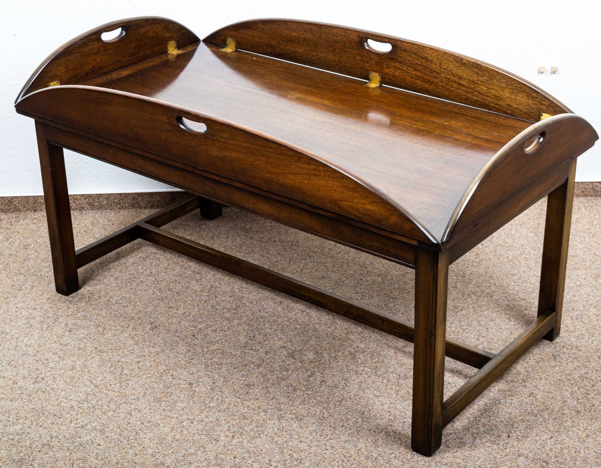 Rechteckiger Captains - Table, massives nussbaumfarbenes Holzgestell mit hoch-