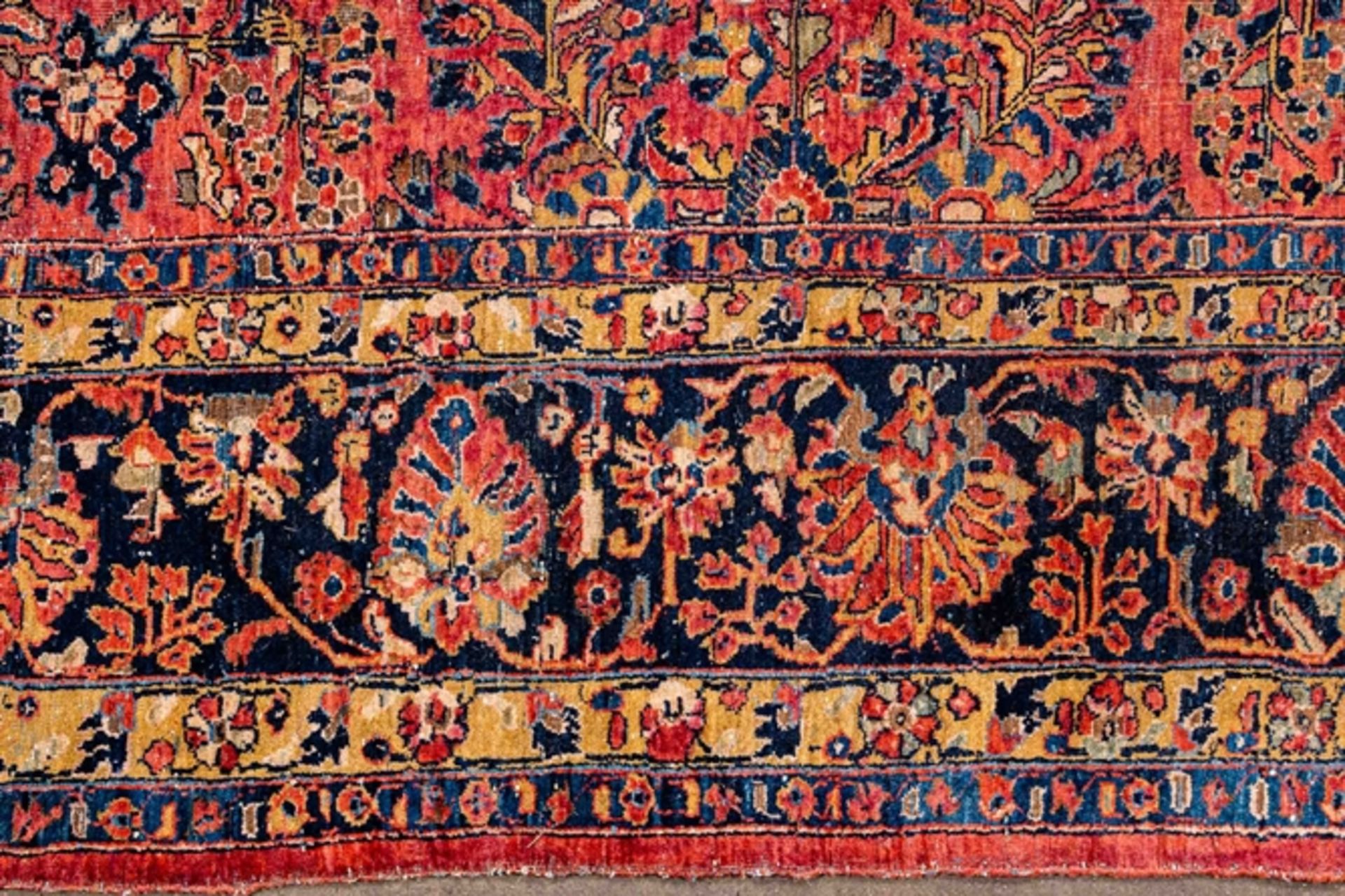 Saruk aus Westpersien um 1920, ca. 370 x 273 cm; all over floral design auf ter - Bild 6 aus 18