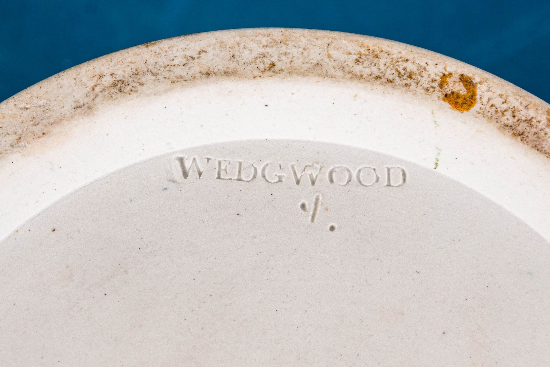 Zylindrisches Wedge - Wood Deckelgefäß/ Tabakstopf; bläulich überfangenes Weißp - Bild 9 aus 10