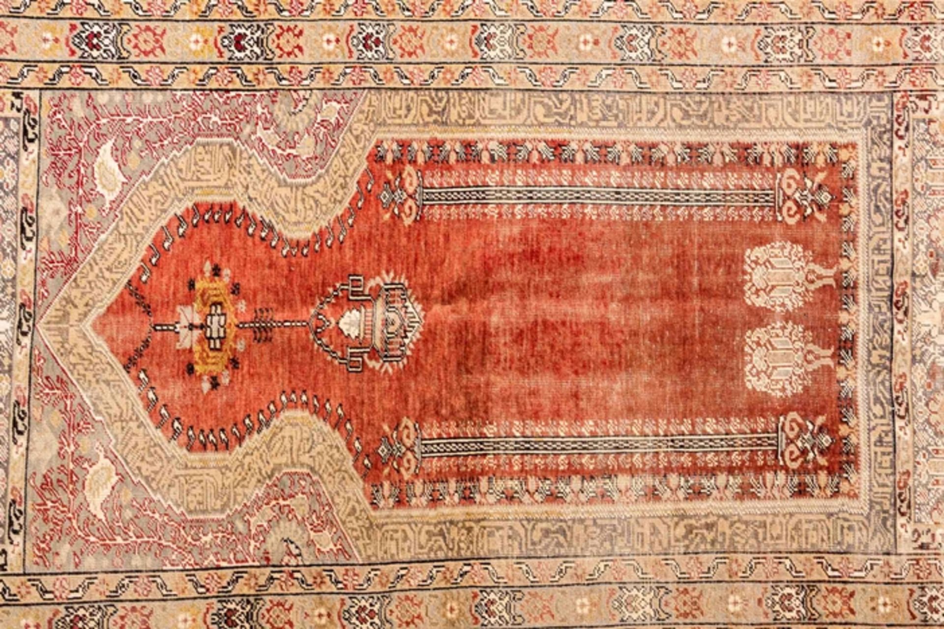 Gördes Antik aus West - Anatolien, Ende 19. Jhdt., Schafschurwolle auf Baumwoll - Image 7 of 10
