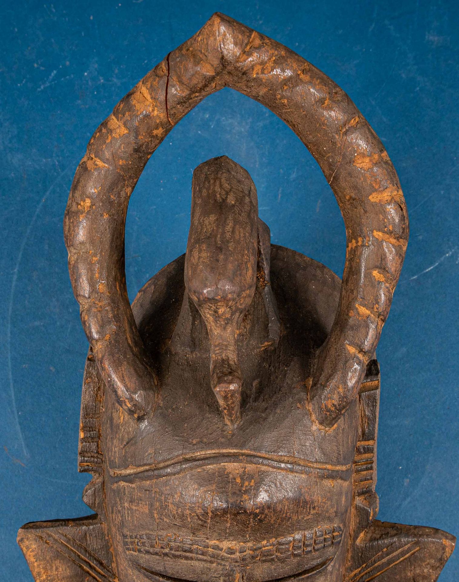 Alte oder antike afrikanische Maske, holzgeschnitzt. Ca. 38,5 cm Höhe; guter, u - Image 2 of 11