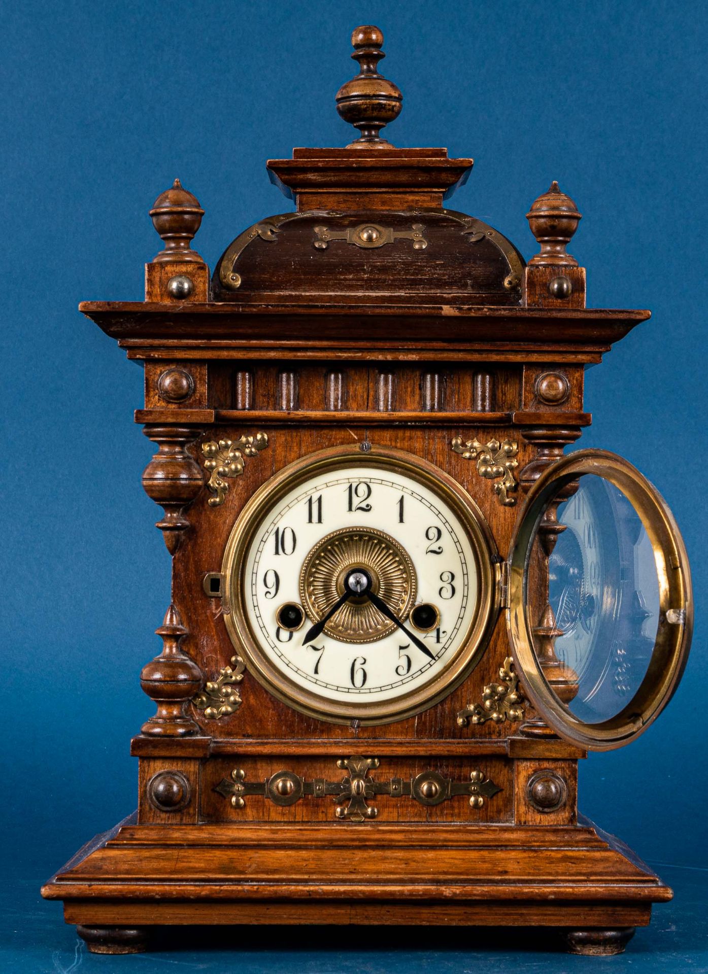 Antike Kamin- / Vertiko - Uhr der Marke "Pfeilkreuz"; Historismus deutsch um 19 - Image 11 of 18