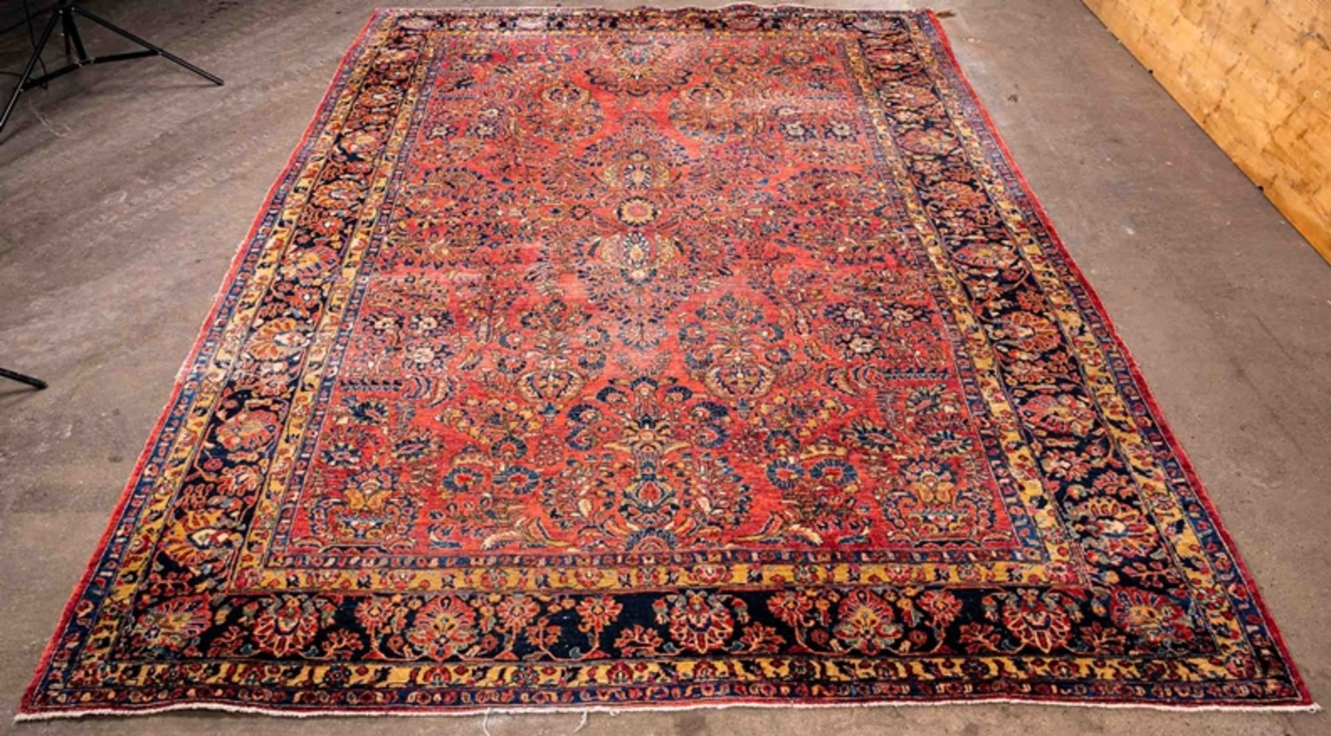 Saruk aus Westpersien um 1920, ca. 370 x 273 cm; all over floral design auf ter - Bild 13 aus 18