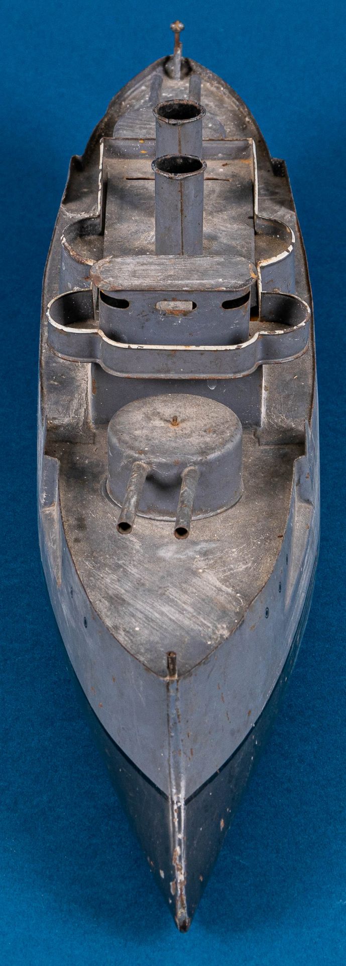 Antikes Blechspielzeug, Kreuzer - Kriegsschiff der Gebr. Bing - Nürnberg um 191 - Bild 10 aus 47