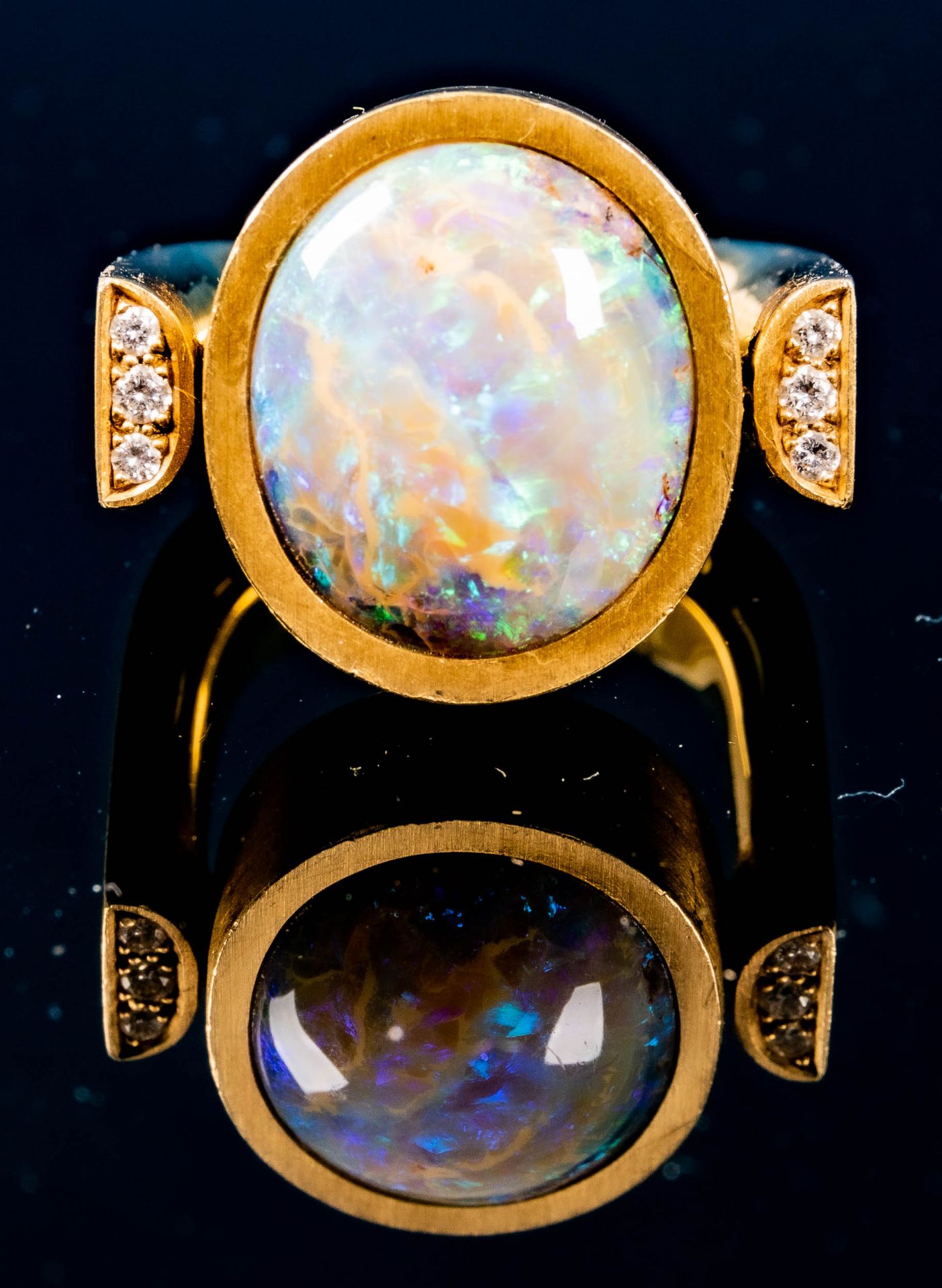 Exquisiter großer 750er Gelbgoldring ( unisex) mit "Boulder - Opal" - Cabochon - Image 5 of 10
