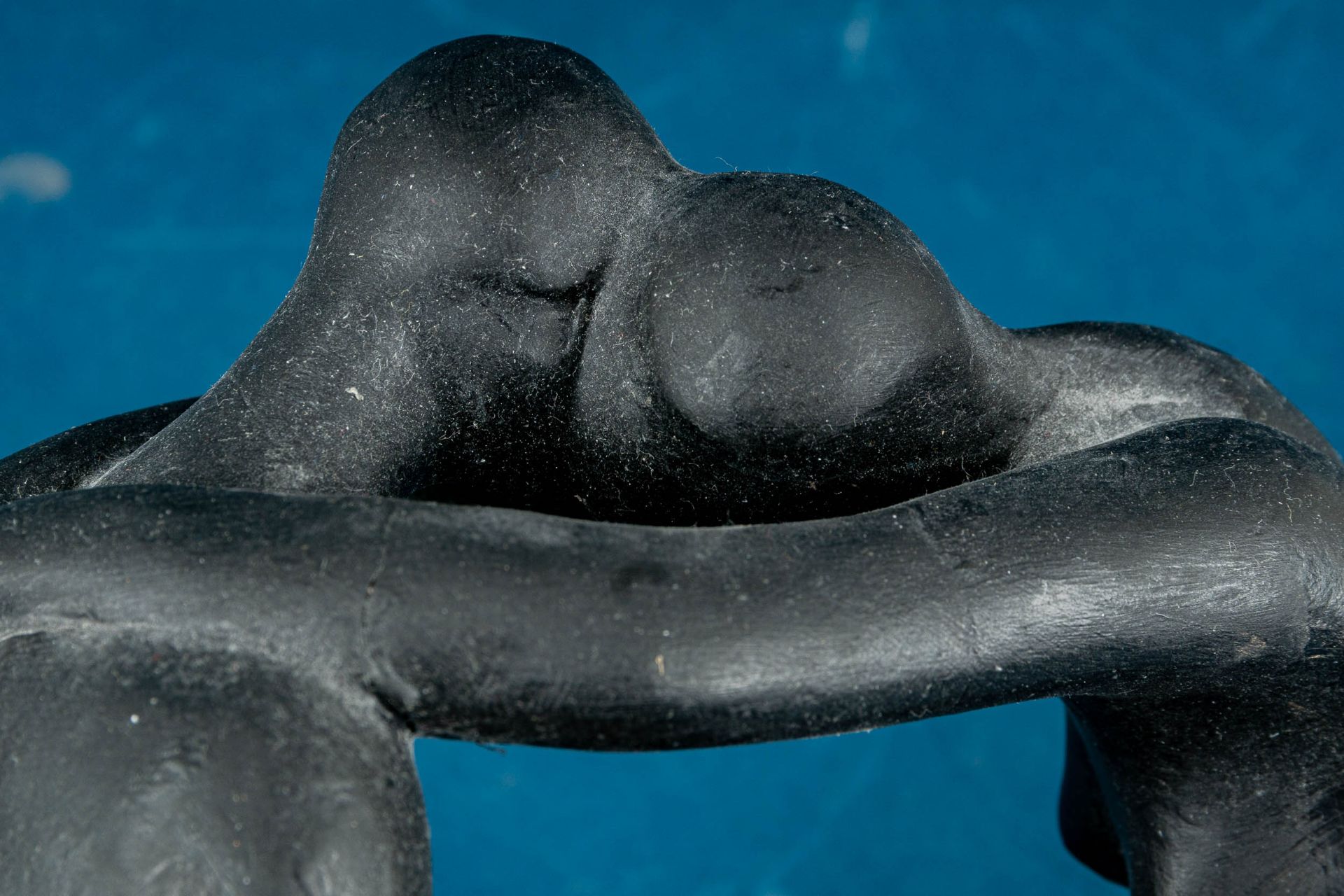 "Küssendes Paar", nacktes, junges, sich in inniger Umarmung befindliches, sich leidenschaftlich küs - Image 10 of 13
