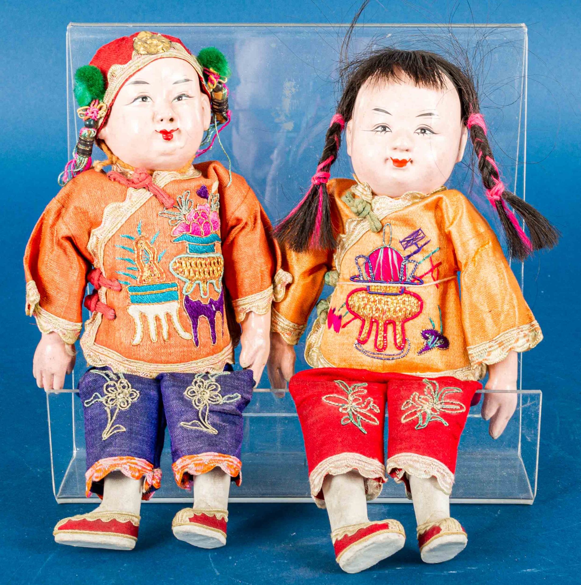 "Junge & Mädchen". paar antiker, wohl chinesischer Puppen. Die Kinderfiguren mit beweglichen Armen - Image 2 of 7