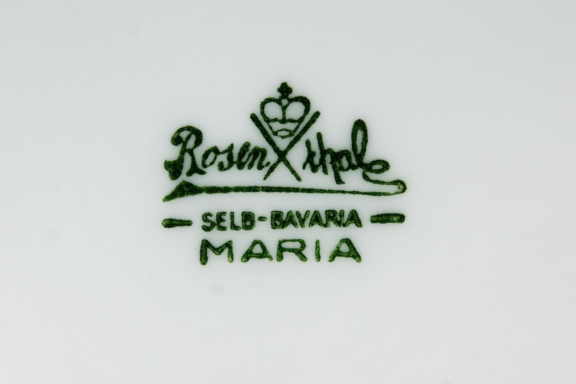 Runde Tortenplatte, Rosenthal Maria Weiß. Gefußte Tortenplatte mit polychromem, lithographiertem De - Image 8 of 8