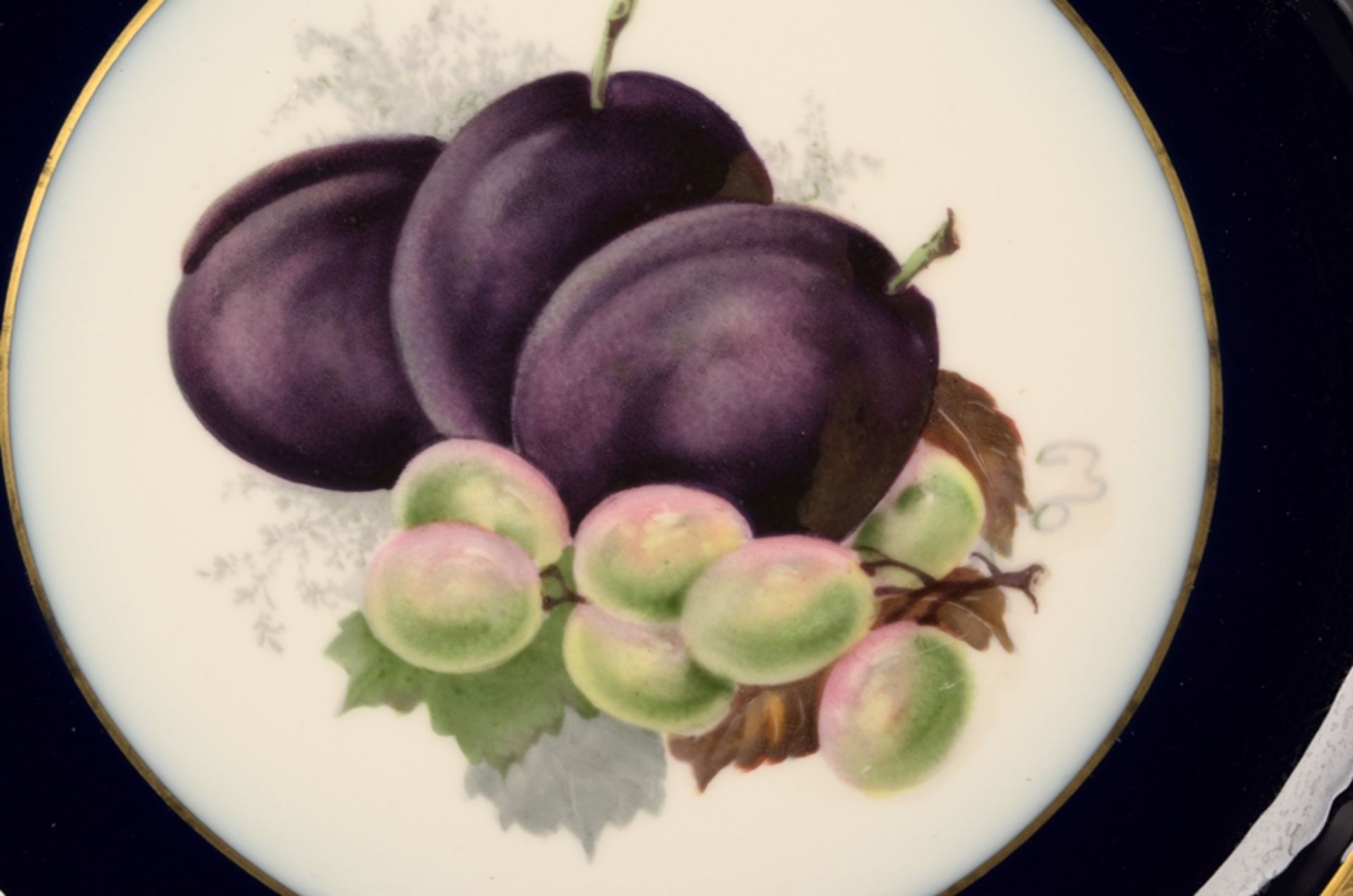 6 prachtvolle Rosenthal Obstteller mit versch. Obstdekor (lithographiert), von breiter bläulicher B - Image 10 of 14