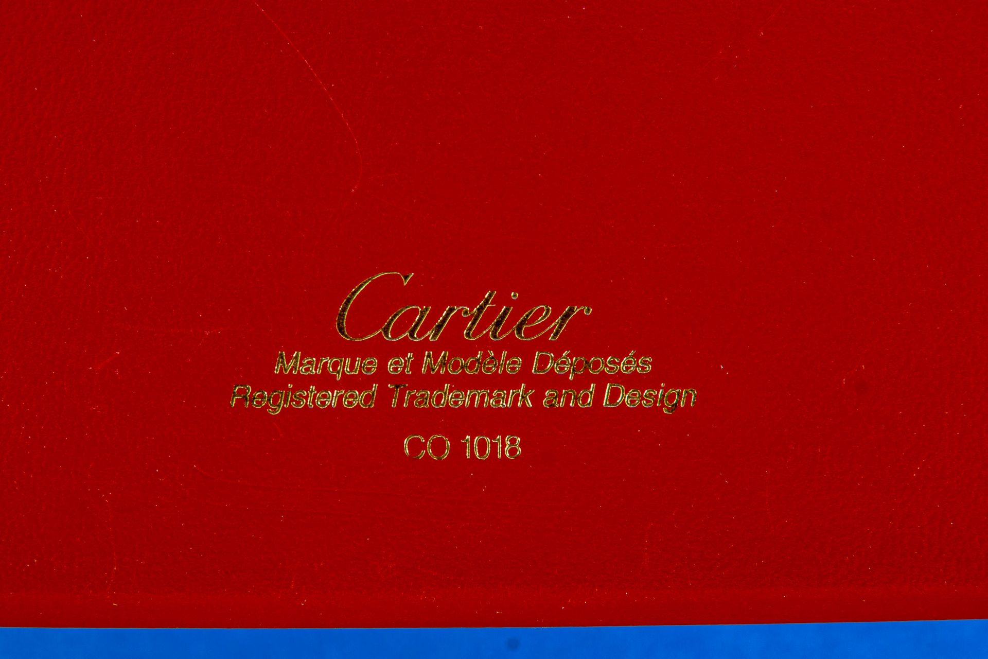 Originale CARTIER-Box für eine Damenarmbanduhr, geringe Erhaltungsmängel. Außenmaße ca. 9 x 13 x 15 - Image 7 of 7