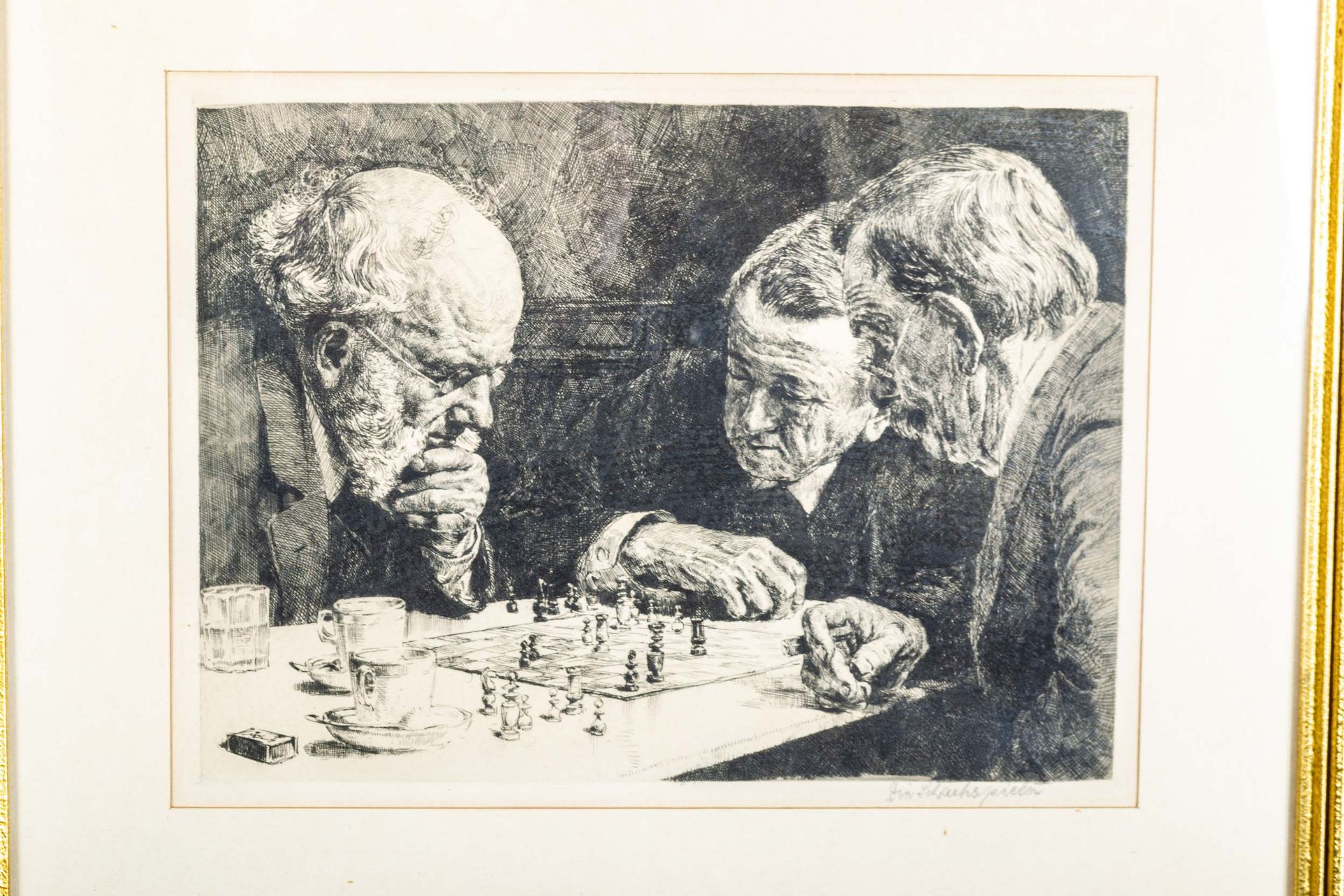 "Die Schachspieler", hinter Glas gerahmte Lithographie von 3 angestrengt nachdenkenden älteren Herr - Image 2 of 5