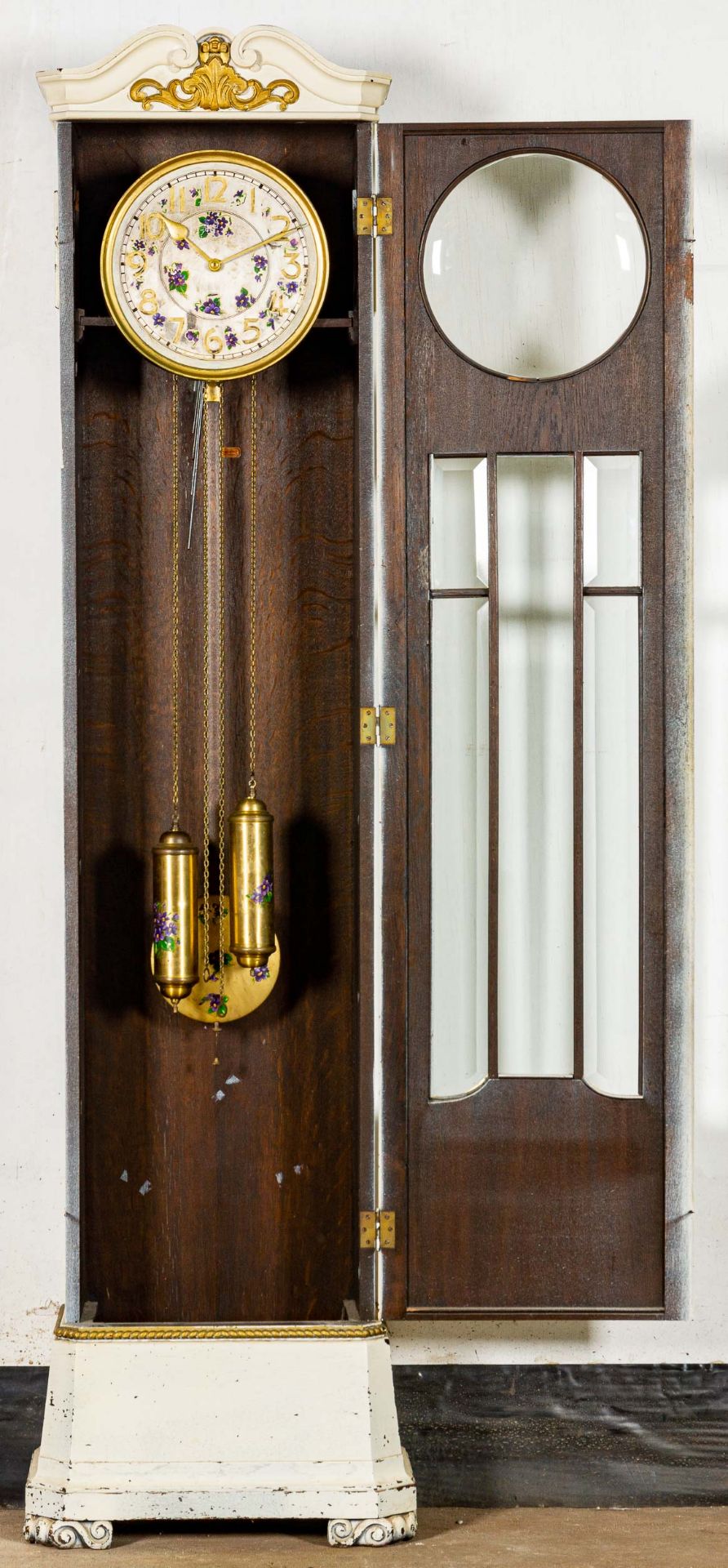 Bodenstanduhr Jugendstil, deutsch um 1900/20, vor Jahrzehnten weiß gestrichenes dunkles Eichenholzg - Image 7 of 13