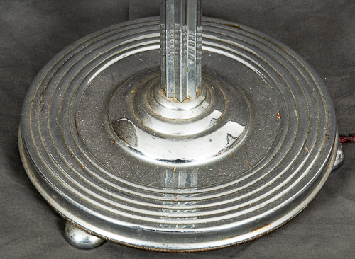 Antike Stehlampe (Deckenfluter), Art-Deco um 1925/30; verchromtes, mehrteiliges Metallgestell; Höhe - Image 5 of 5